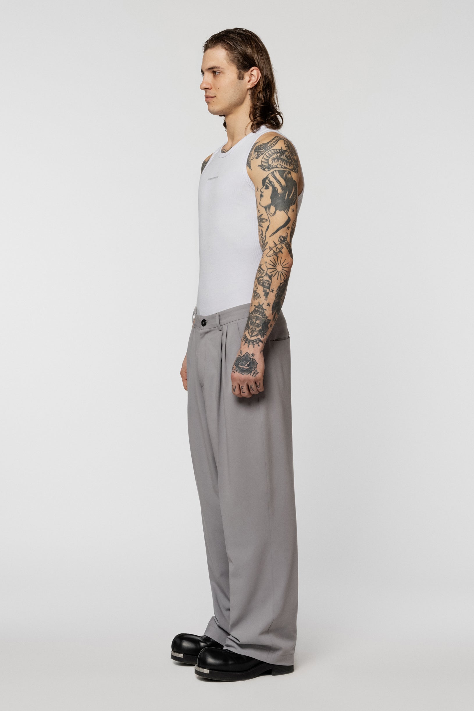 Grey wide-cut trousers made of viscose suit fabric