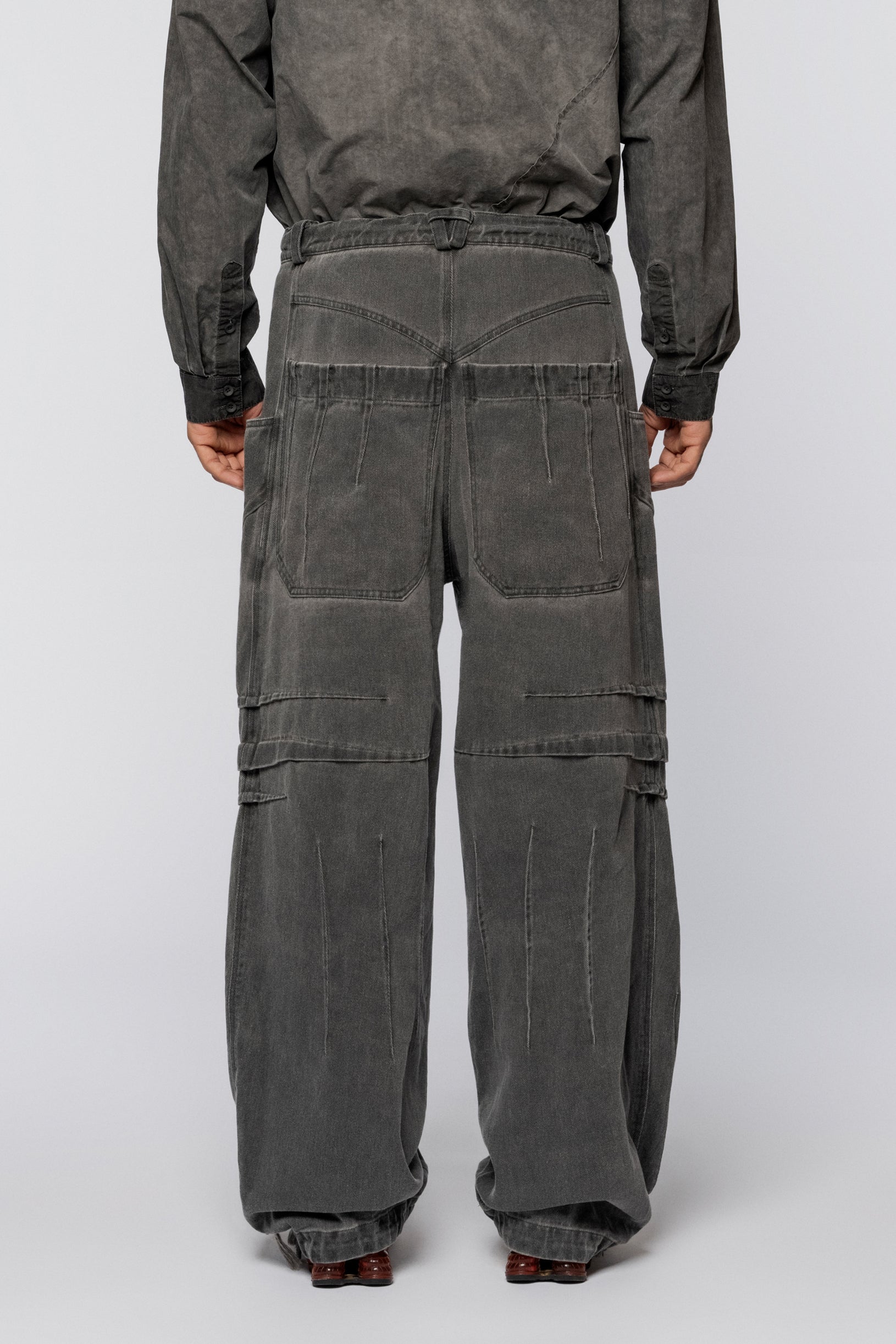 Denim Trousers Folds Grey Old Dyed