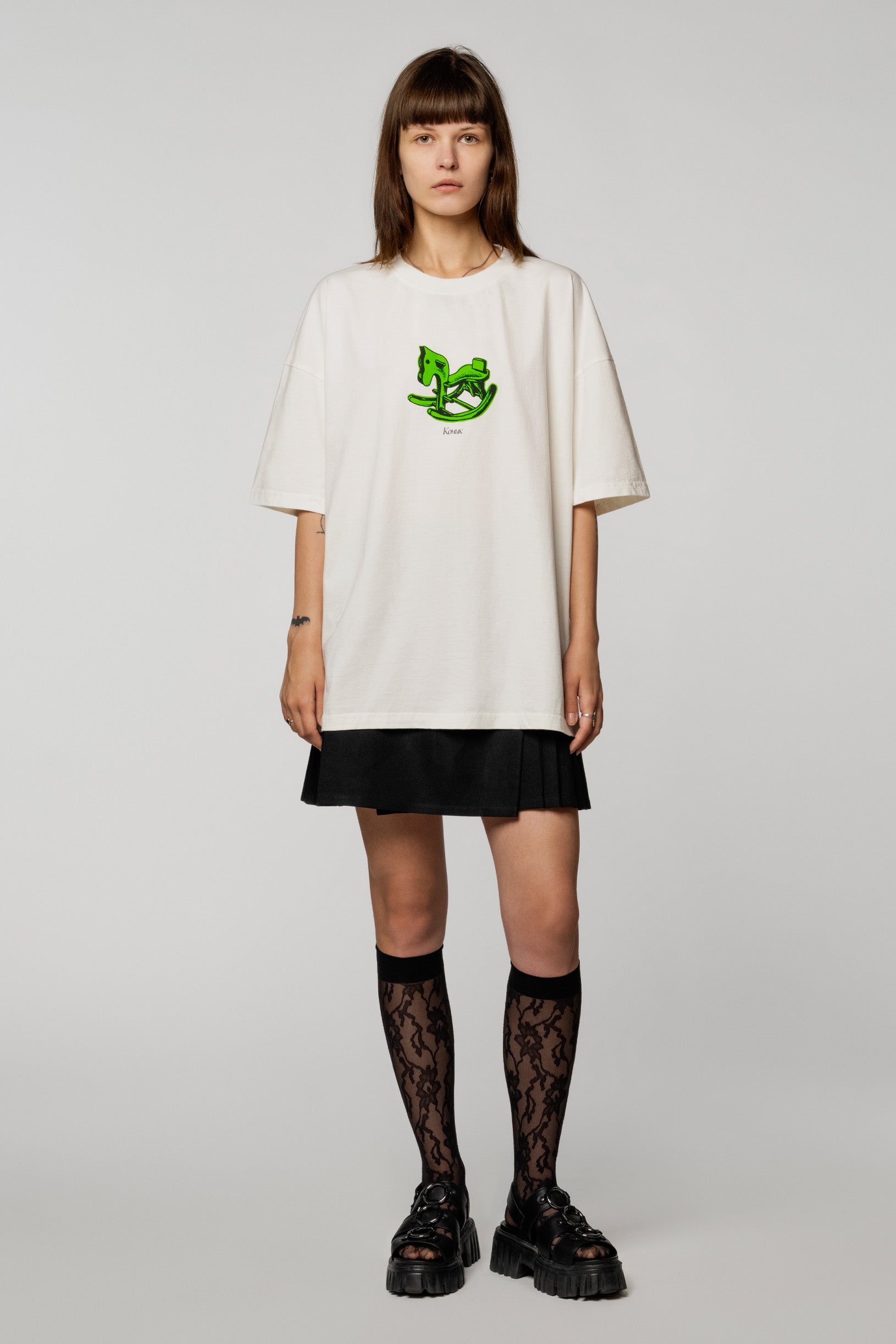 Syndicate x Derega Konyk T-Shirt Ivory