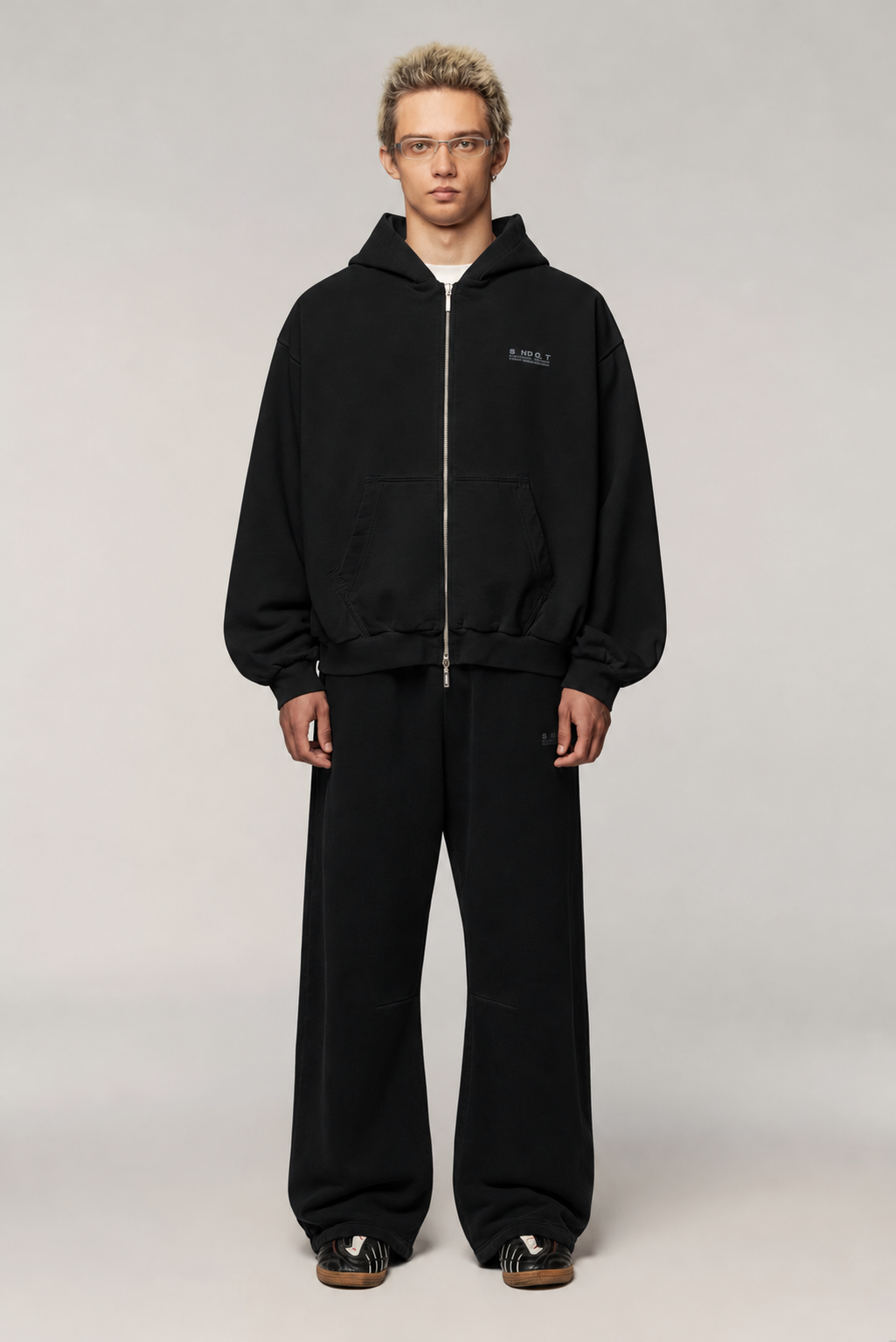 Trainer Lightweight Zip Hoodie Black