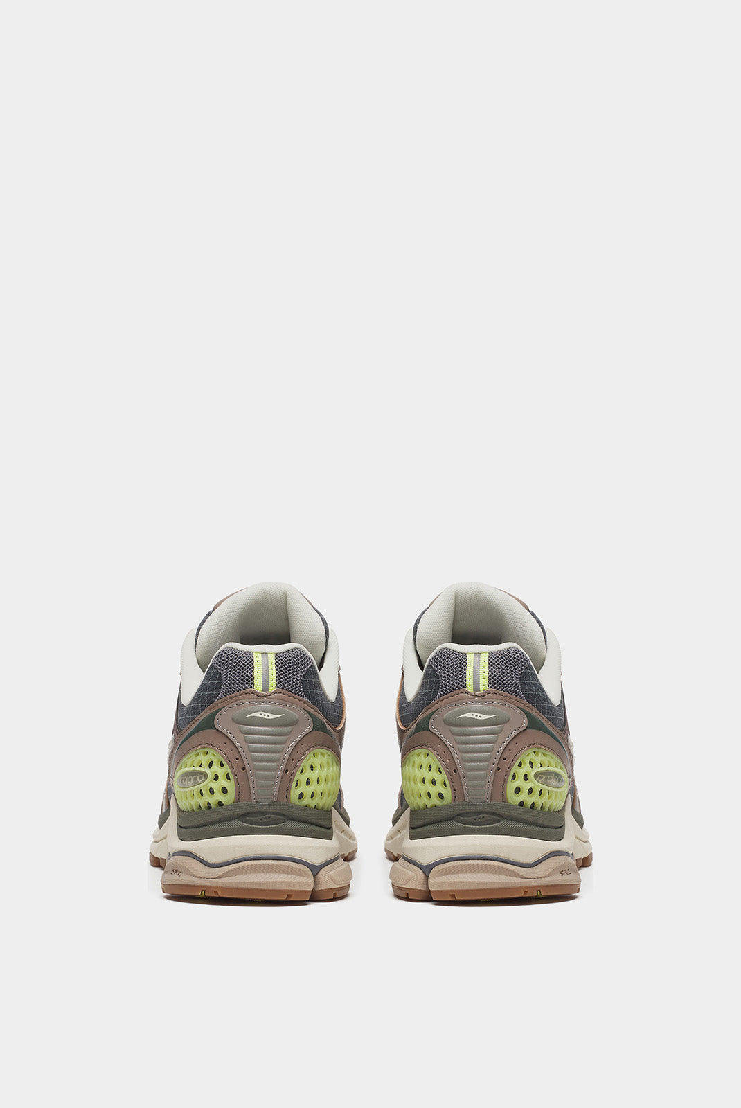 Кросівки Saucony ProGrid Triumph 4 Carbon Taupe