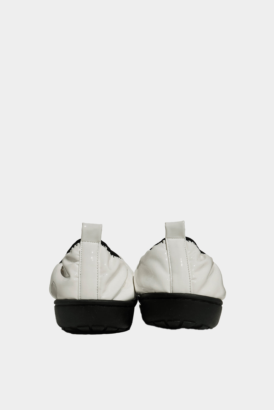 SUBU DOTS VAMP ENAMEL WHITE