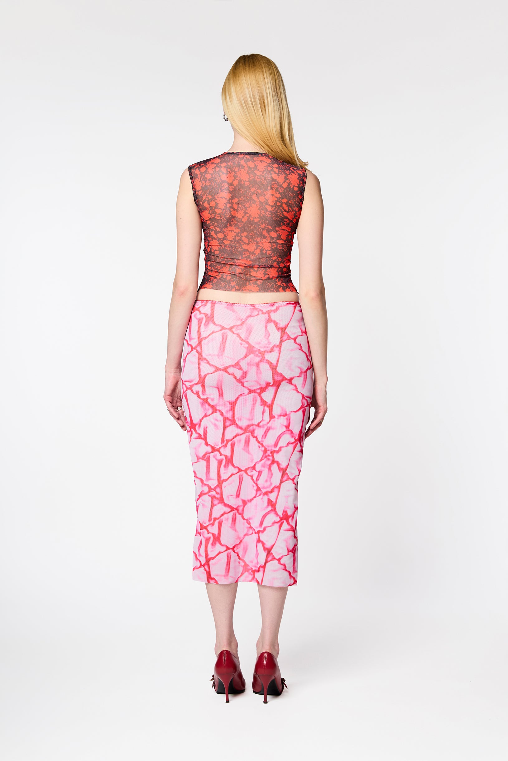 SNDCT x Masha Reva Топ Flowers