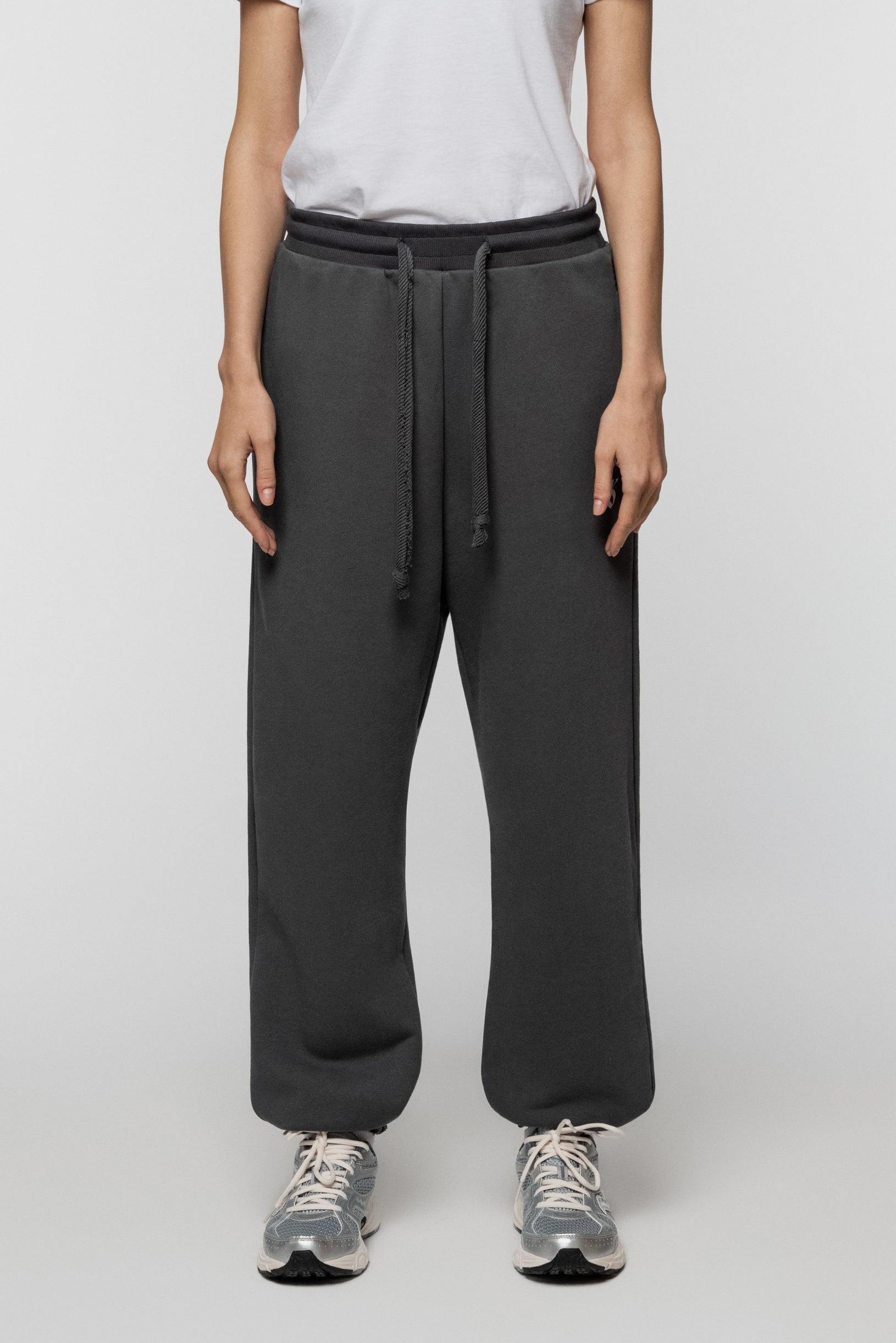 Arrow Pants Charcoal