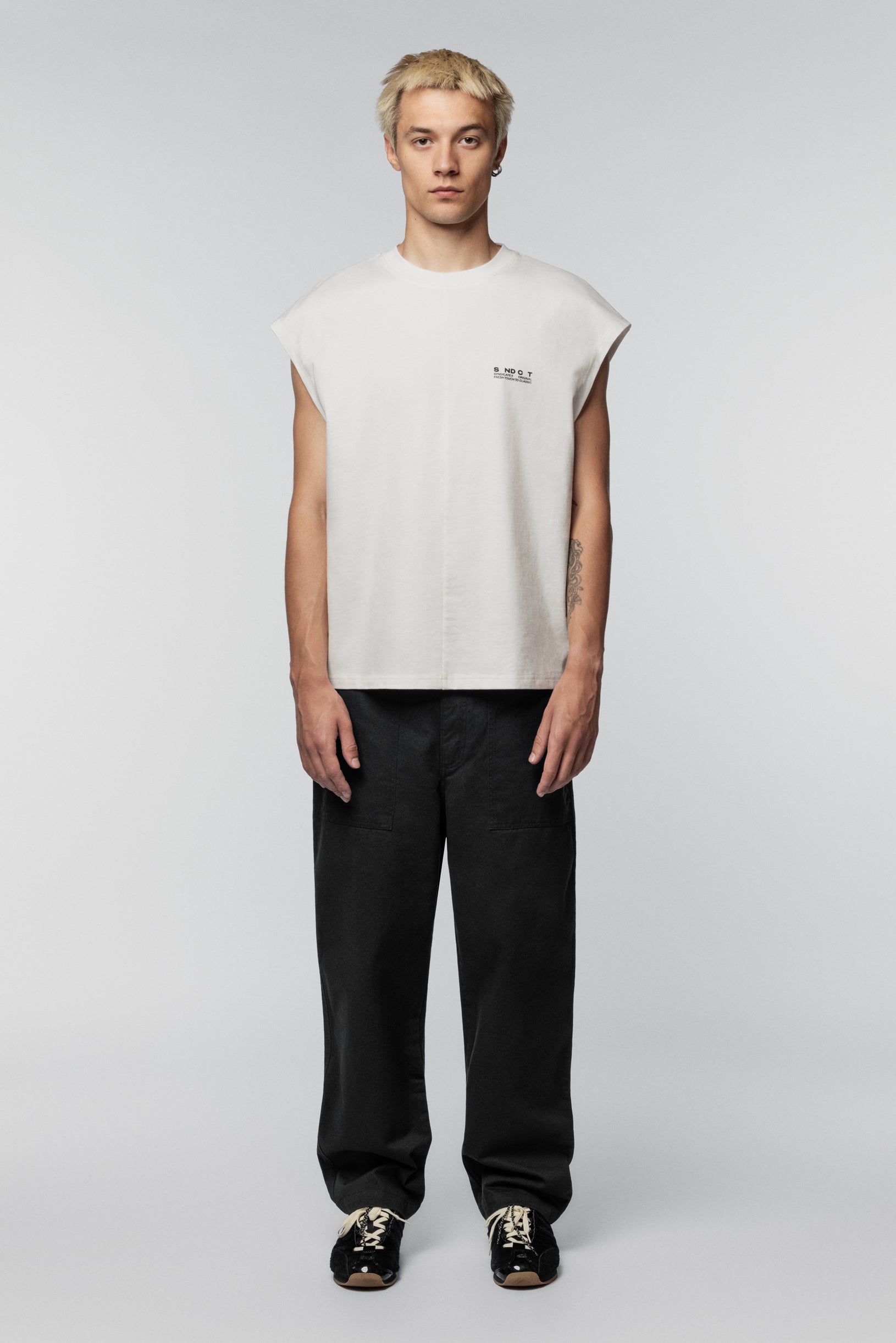 Футболка без рукавів SNDCT біла
