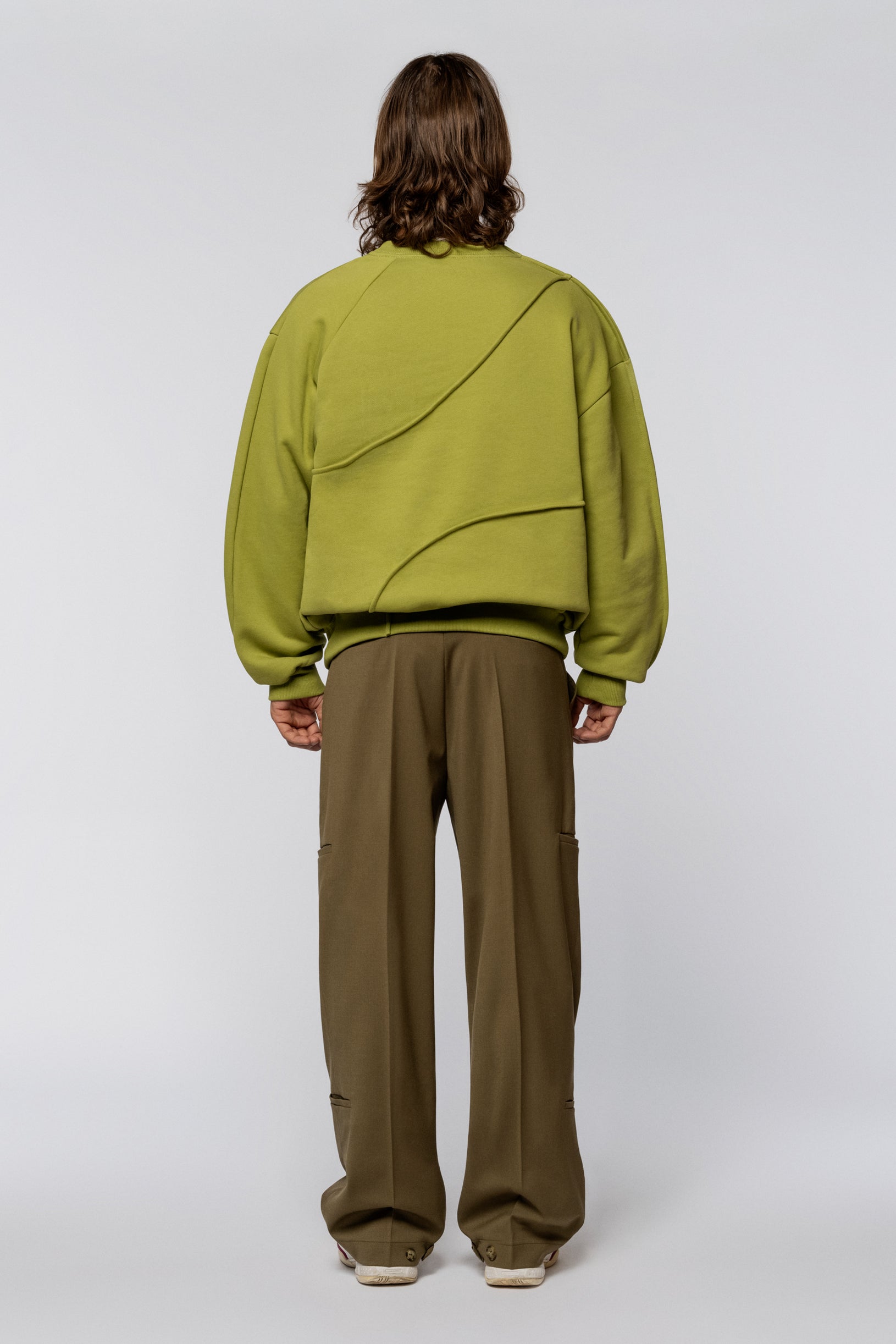 Sweatshirt Folds Moss