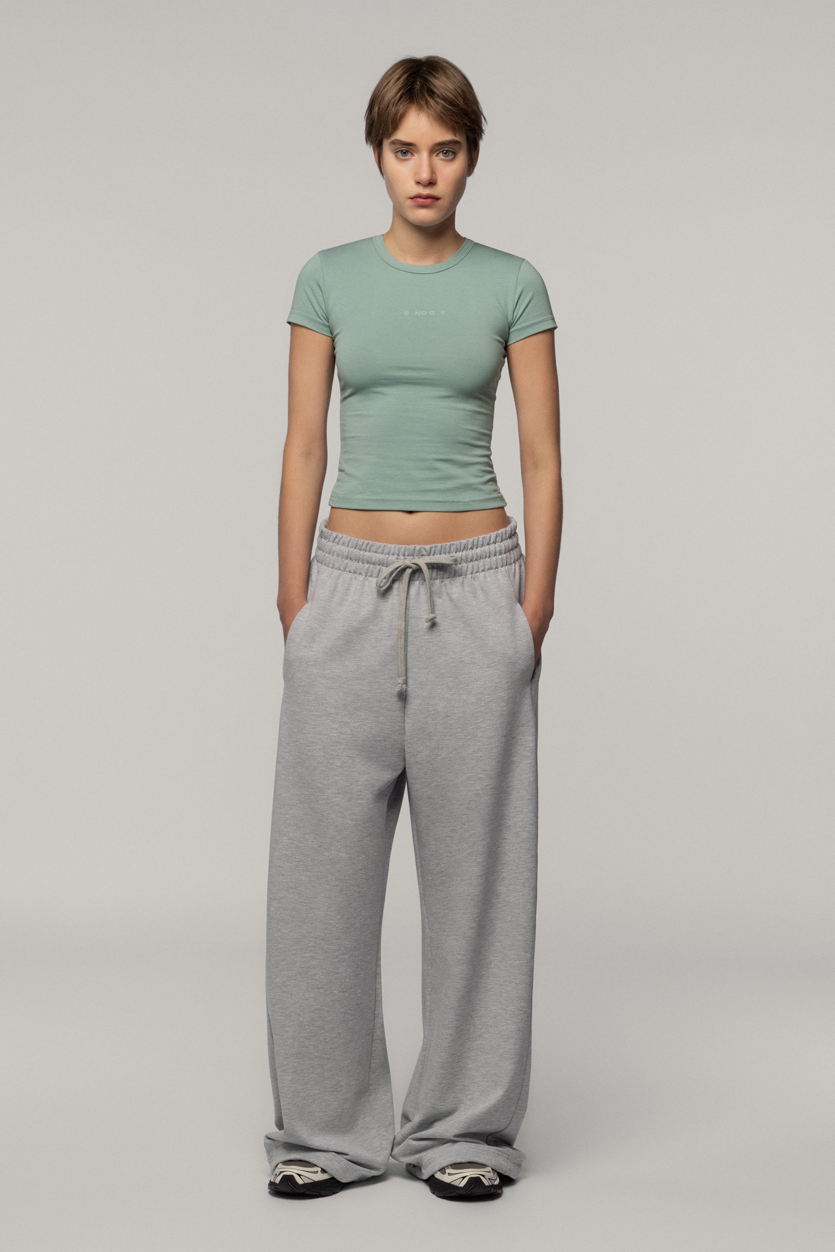 Футболка приталена м'ятна