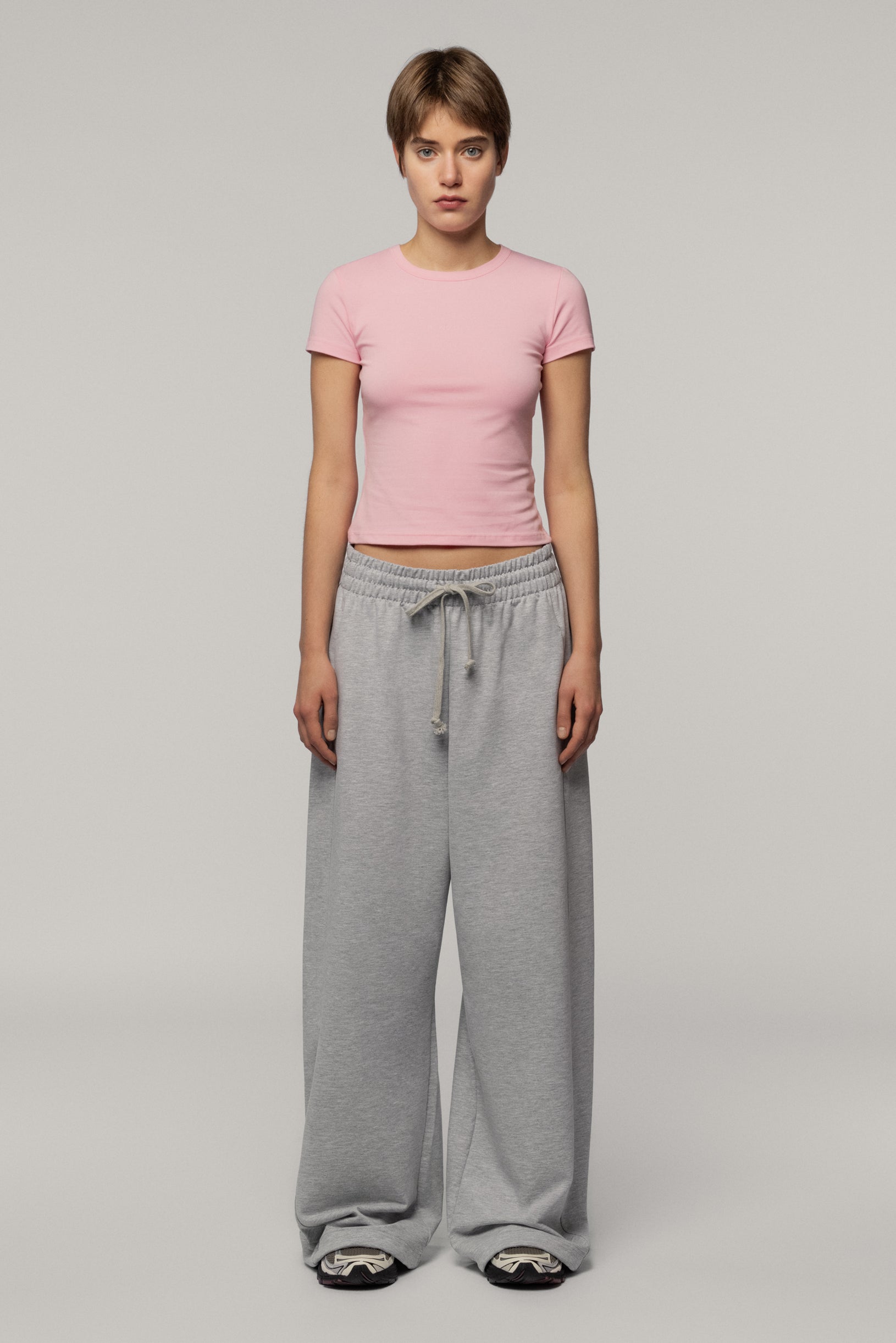 Футболка приталена рожева