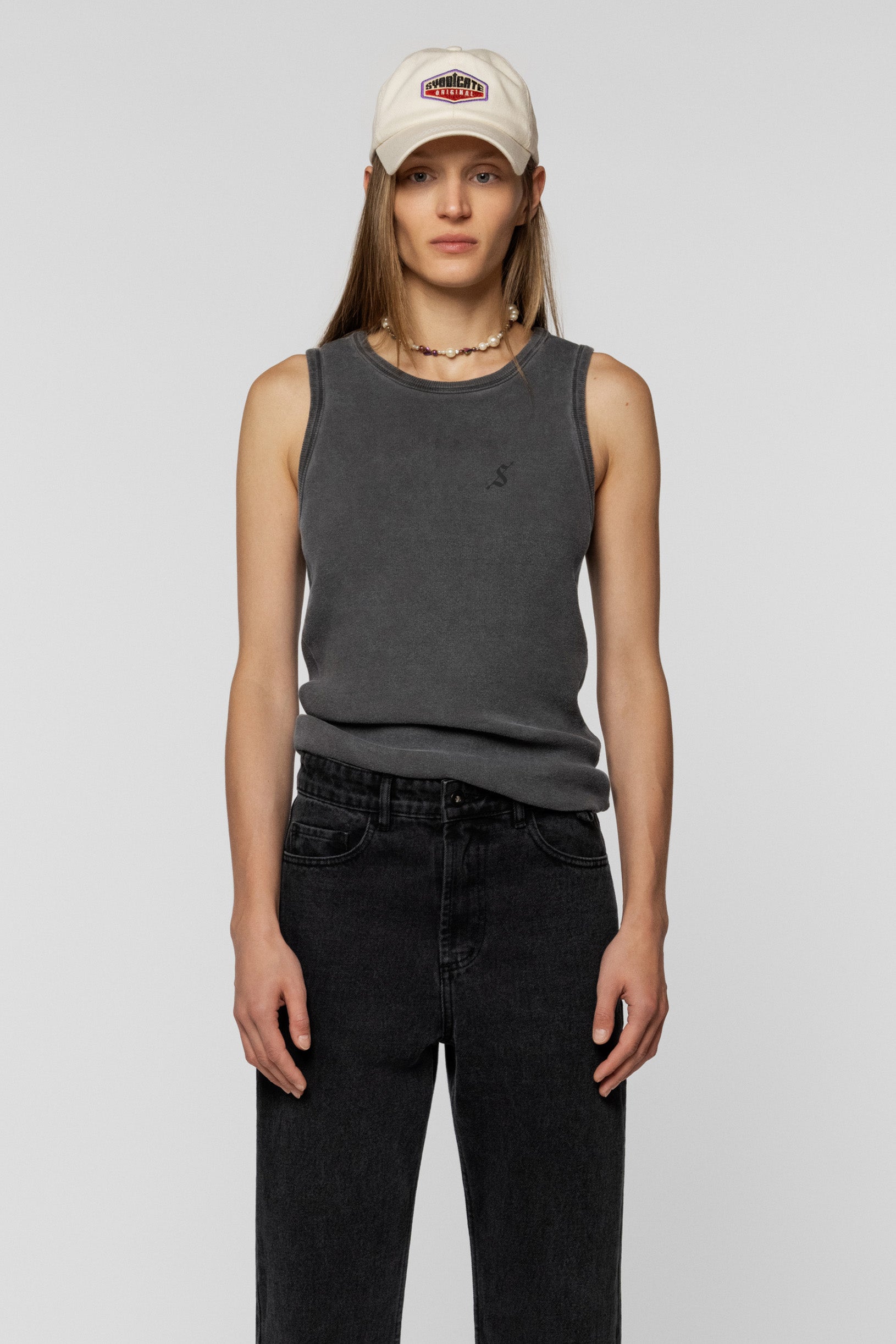 Майка унісекс з щільної бавовни сірого кольору з ефектом вицвітання