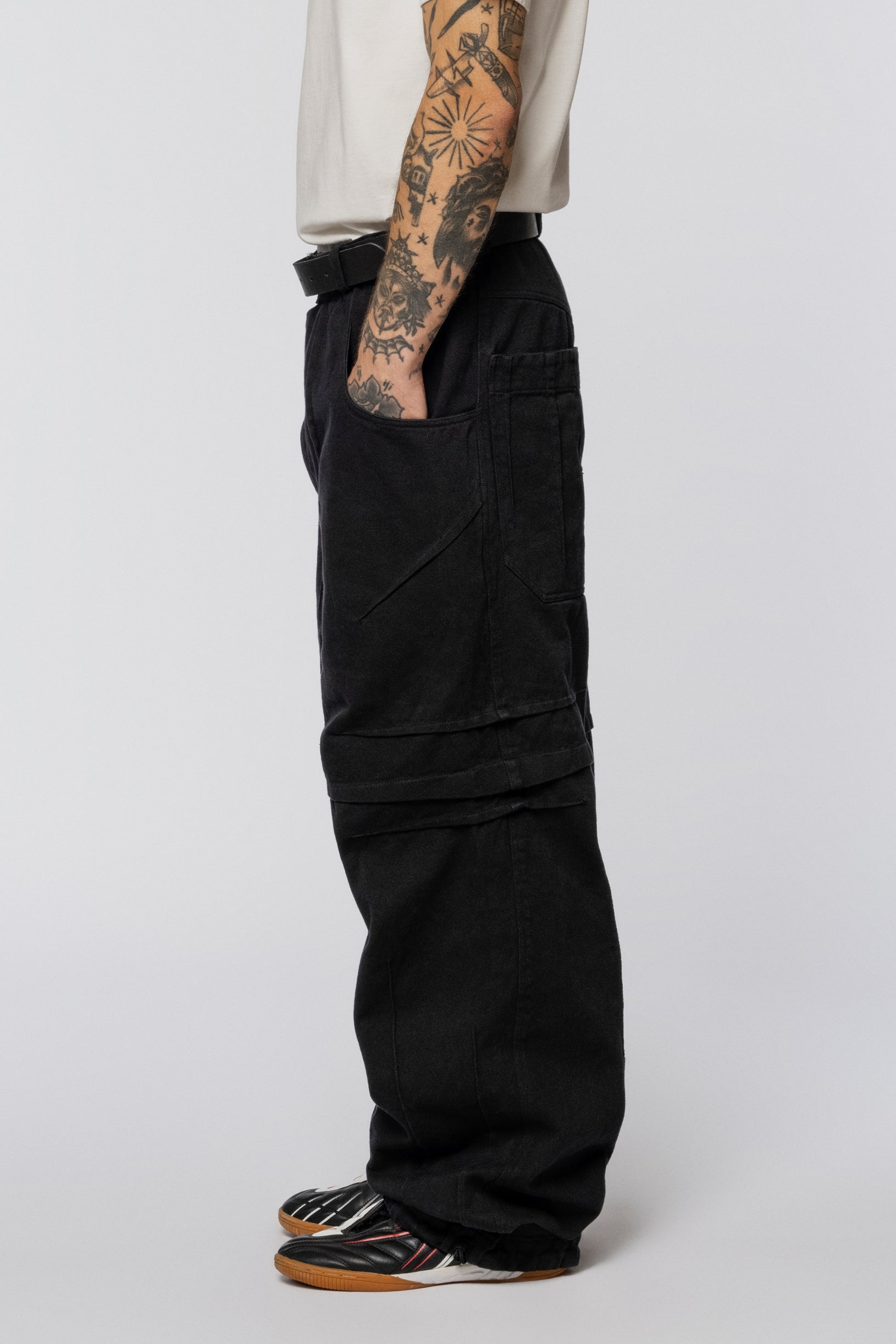 Denim Trousers Folds Black Washed