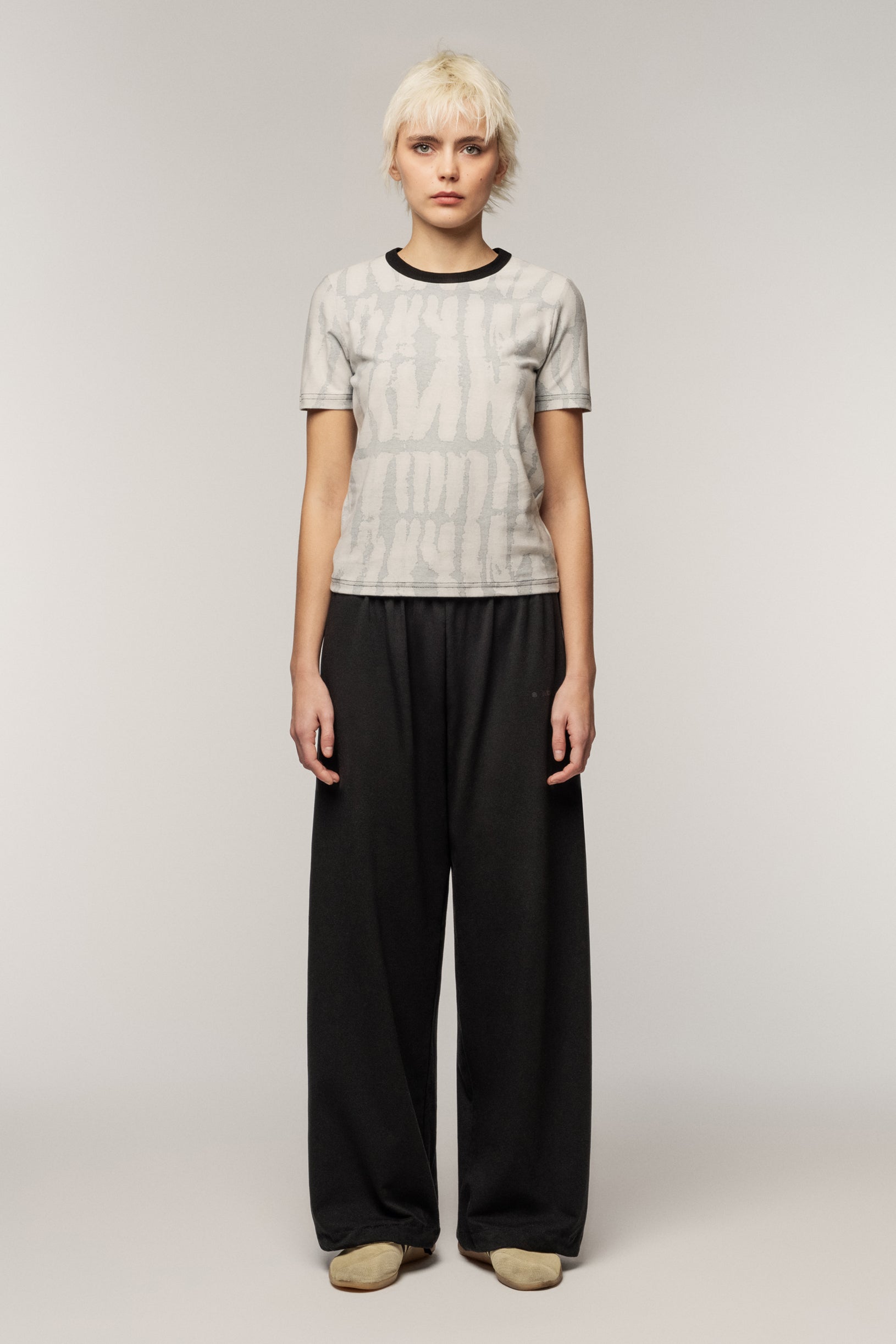 Reverse Women's T-shirt Stripe Print