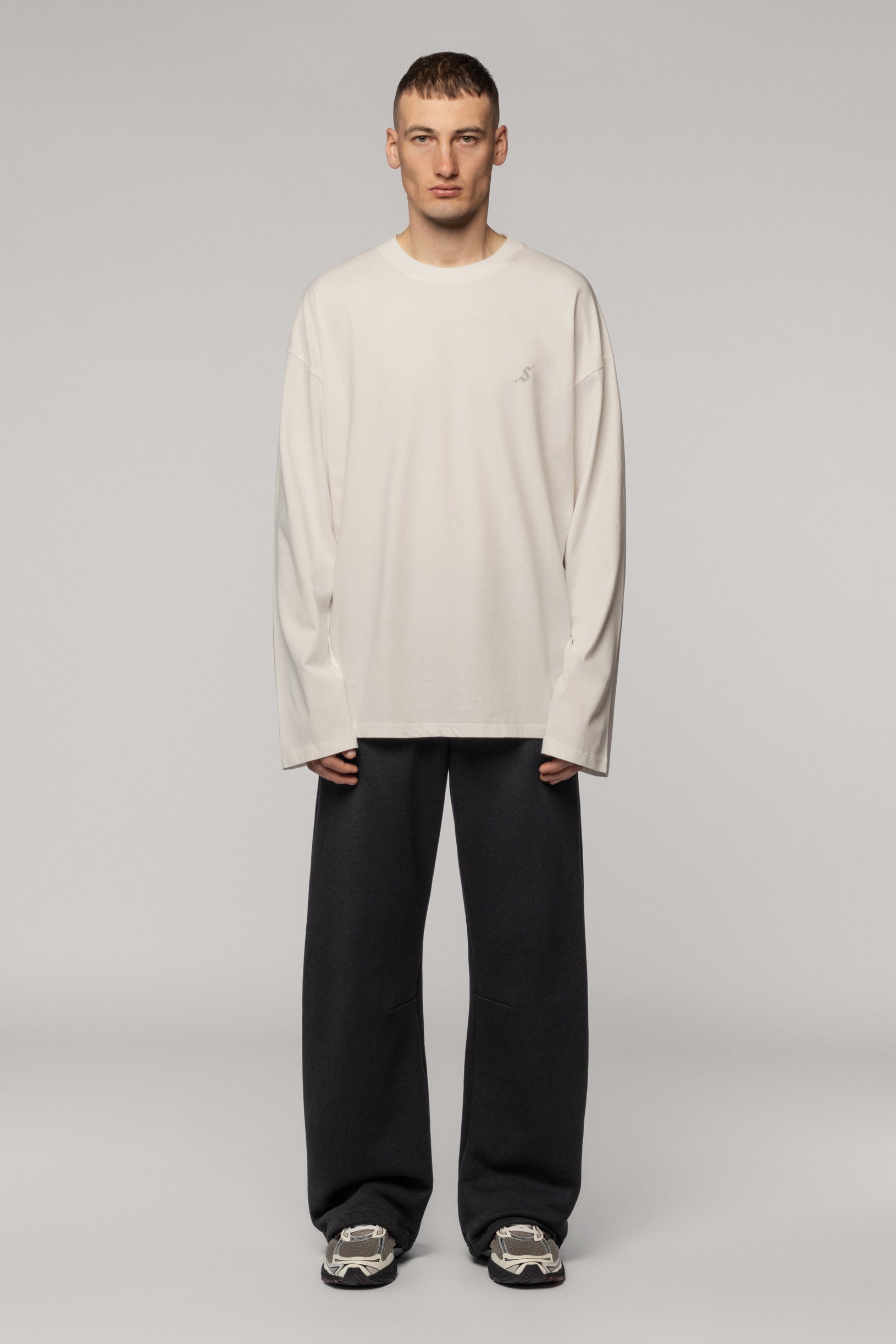 Лонгслів з Логотипом Arrow Молочний