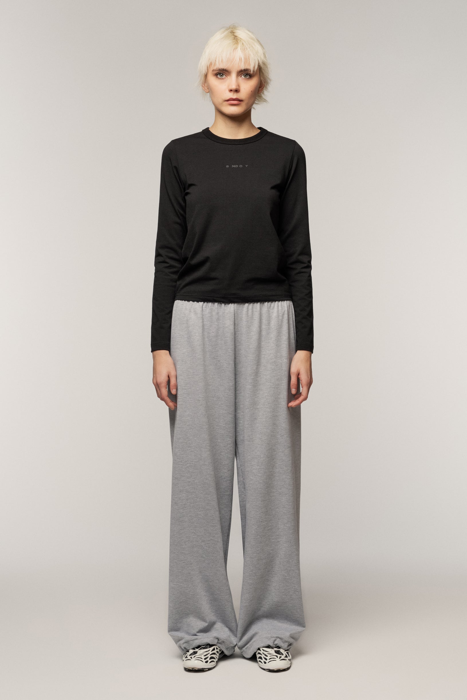 Woman Longsleeve Black