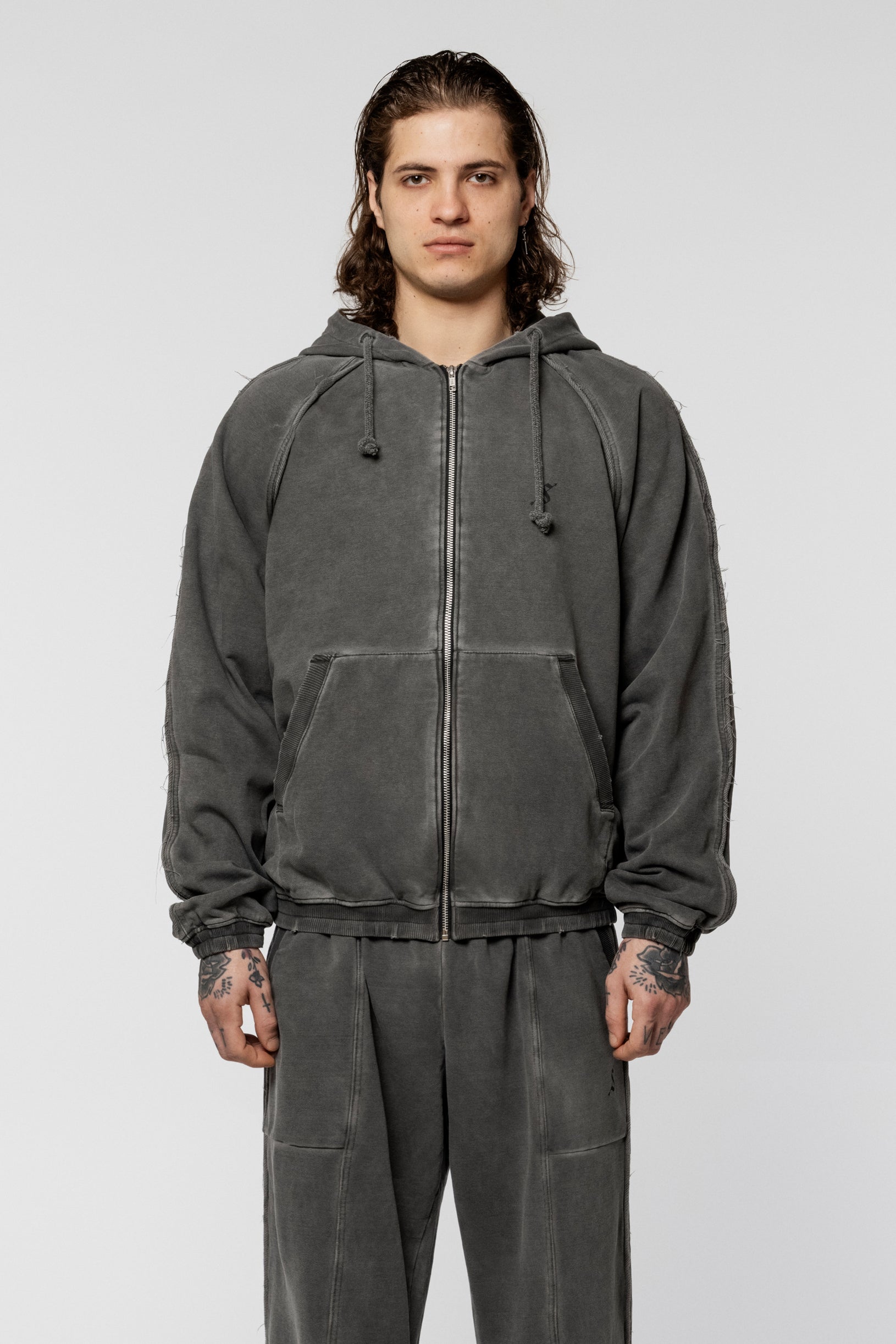 Faded arrow reglan zip hoodie gray