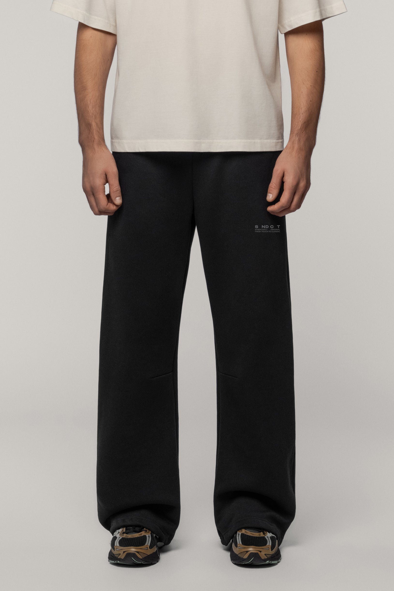 Чорні Штани SNDCT