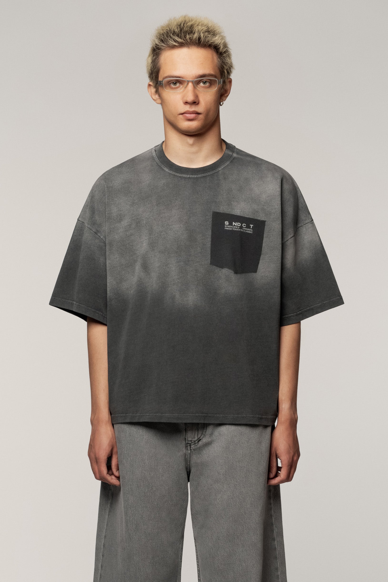 Ghost Pocket Cropped Oversize T-shirt Grey