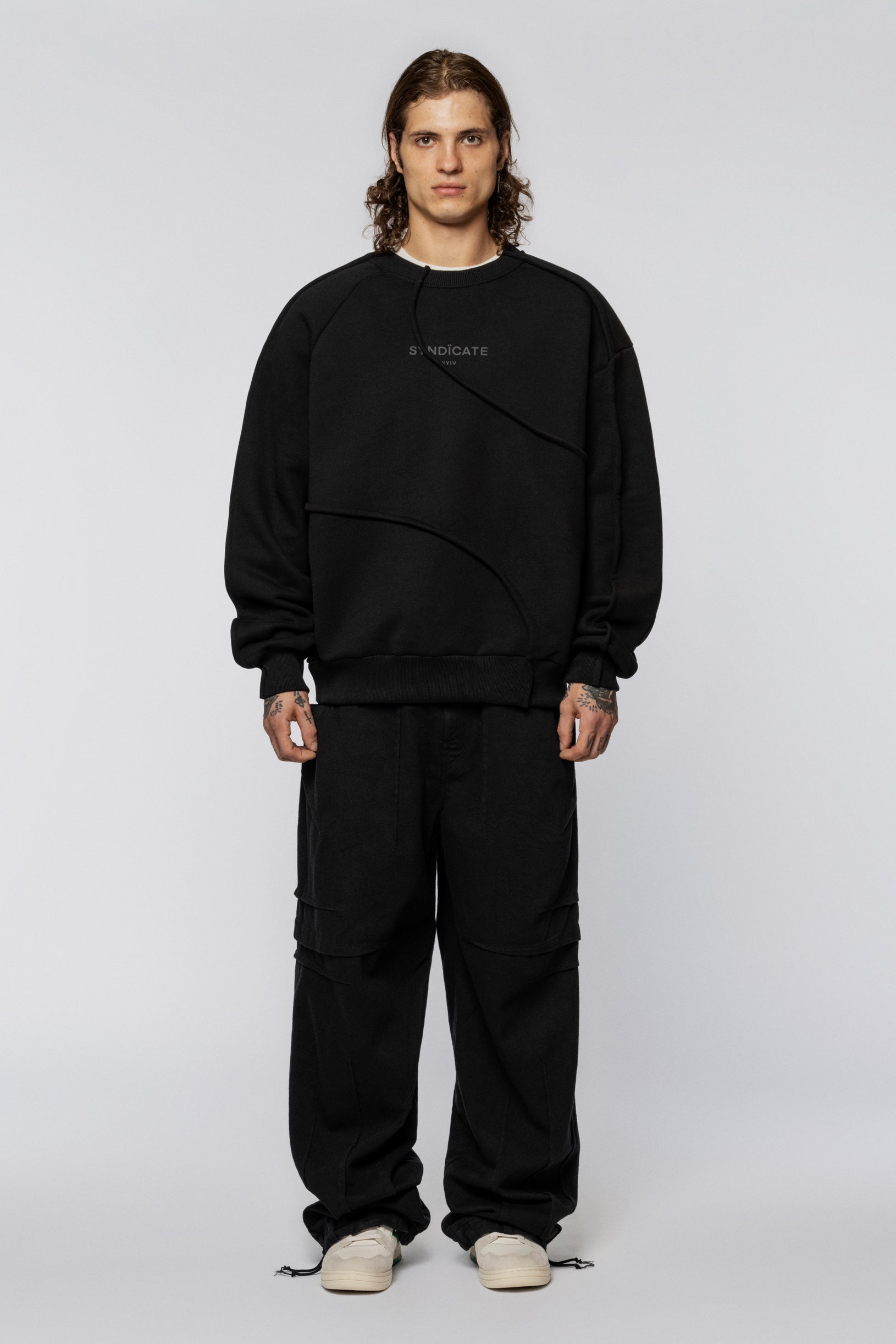 Sweatshirt Folds Black