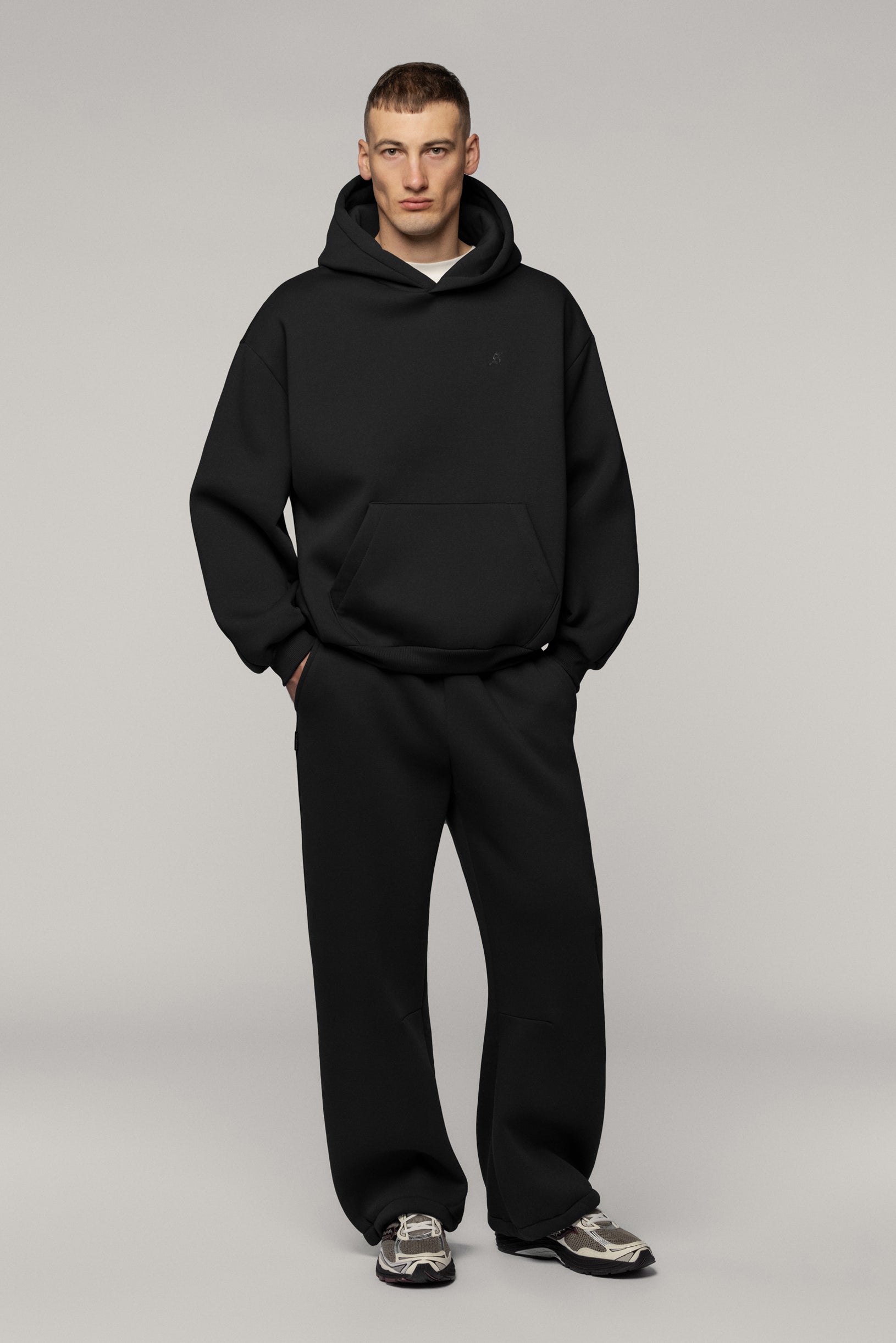 Arrow Logo Hoodie Black