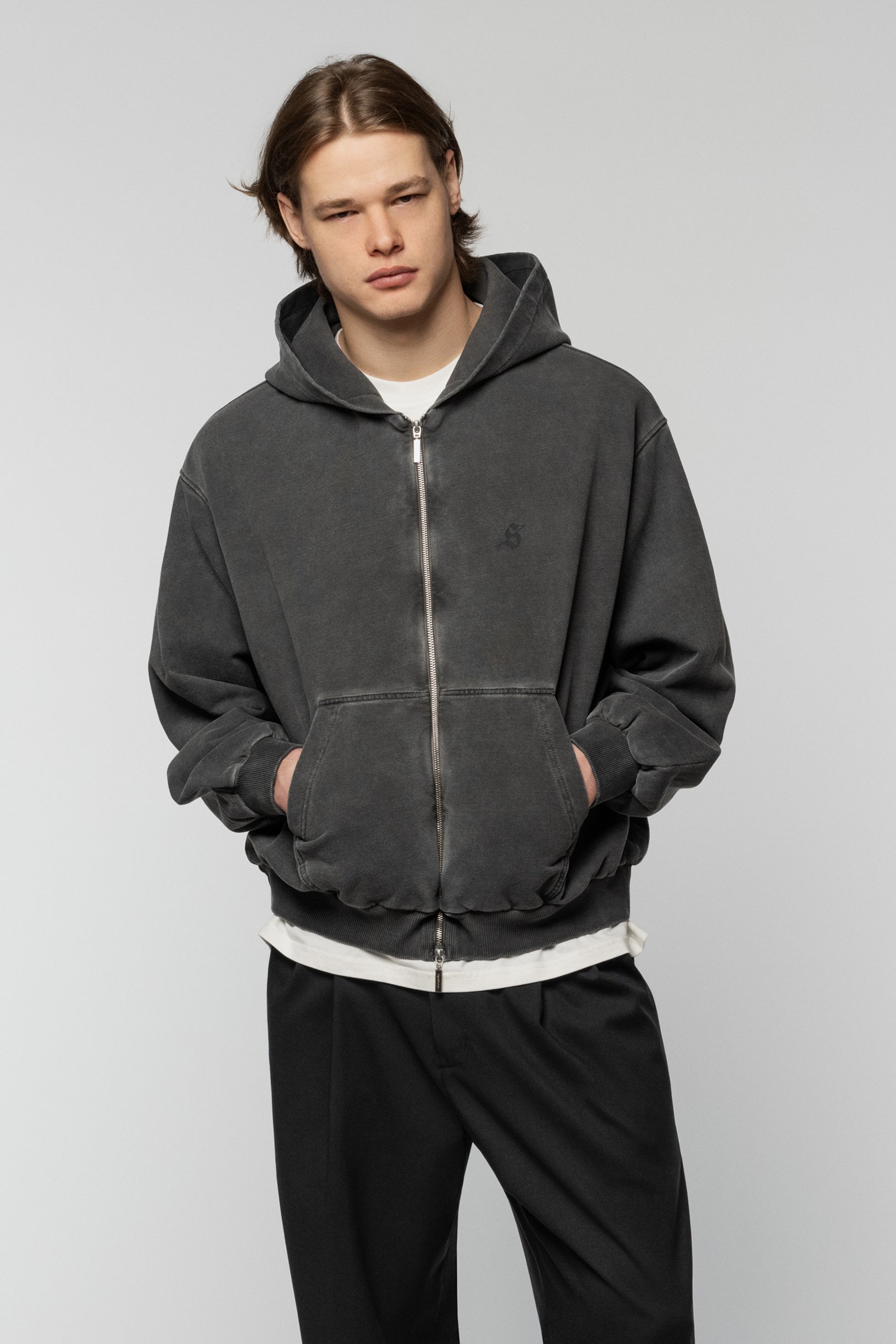 Фарбований Сірій Худі на Блискавці