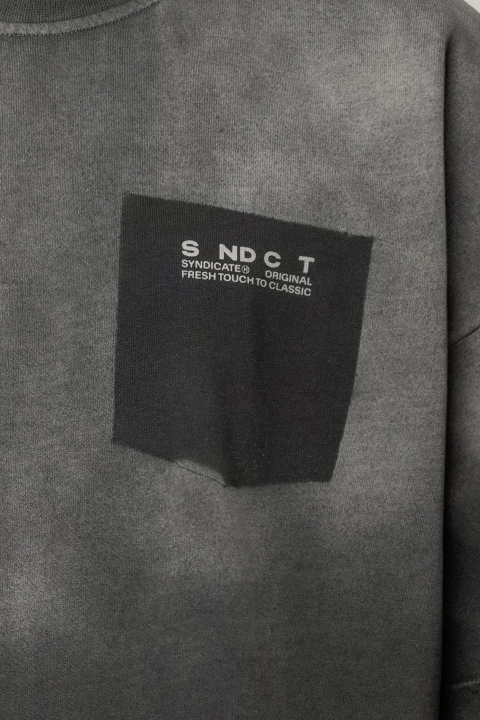 Ghost Pocket Cropped Oversize T-shirt Grey