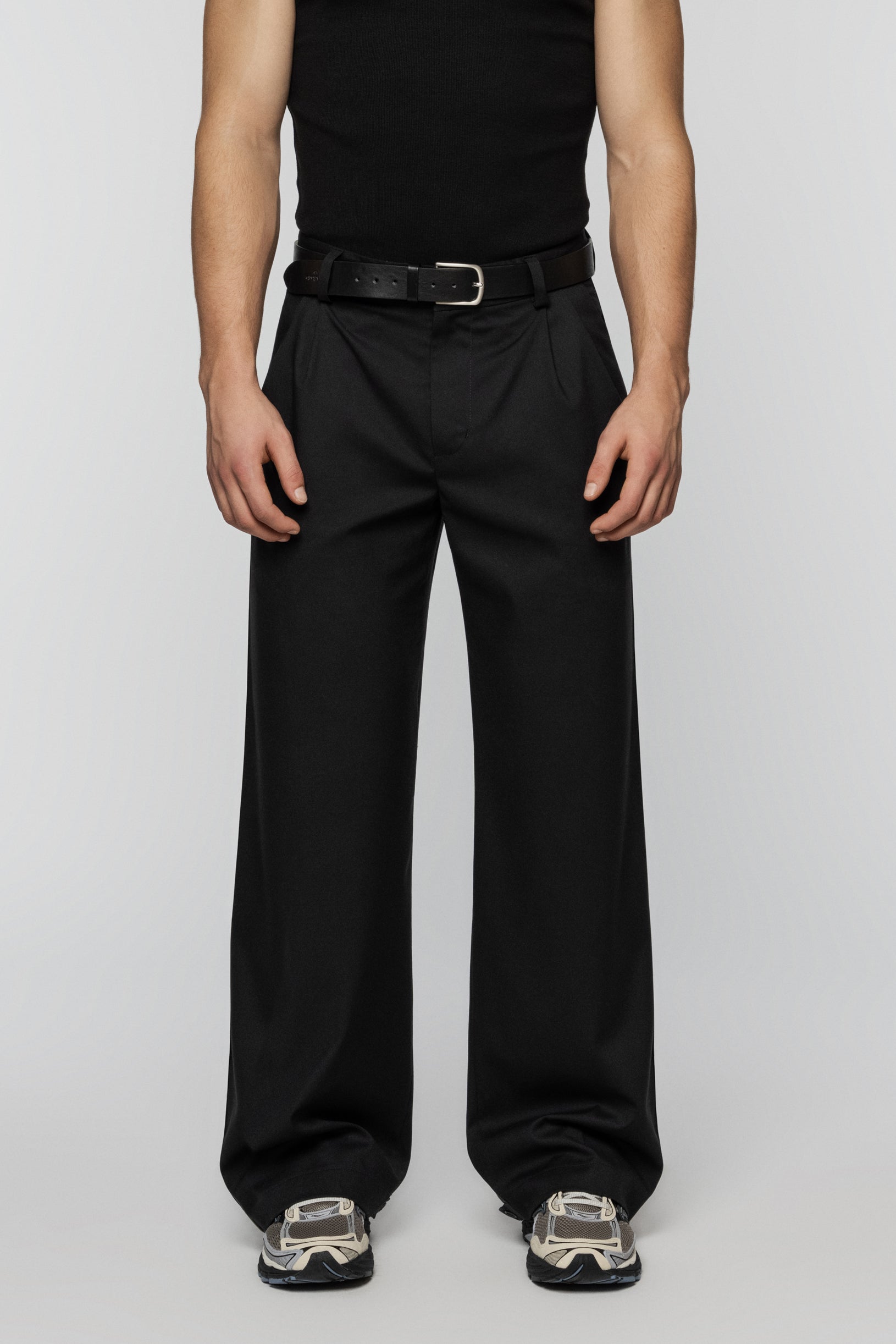 Wide Slax Trousers Black