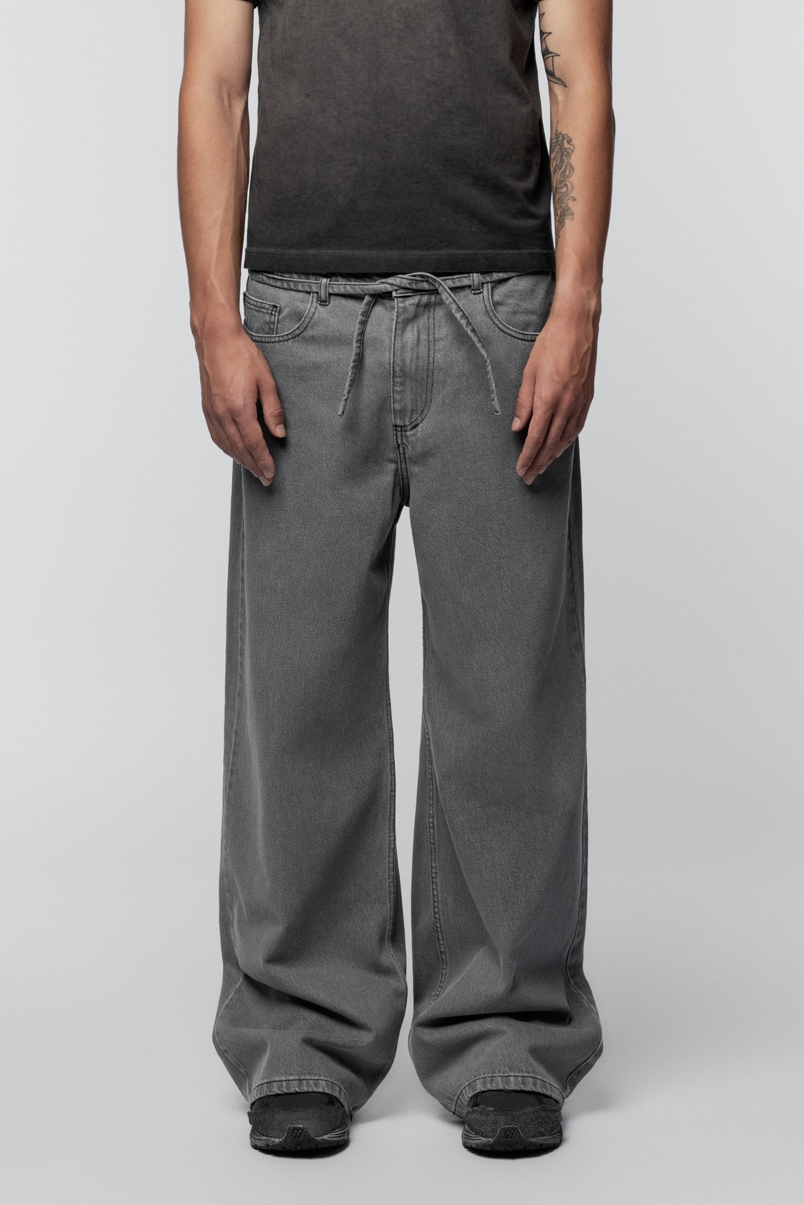 Сірі Джинси Вільного Крою