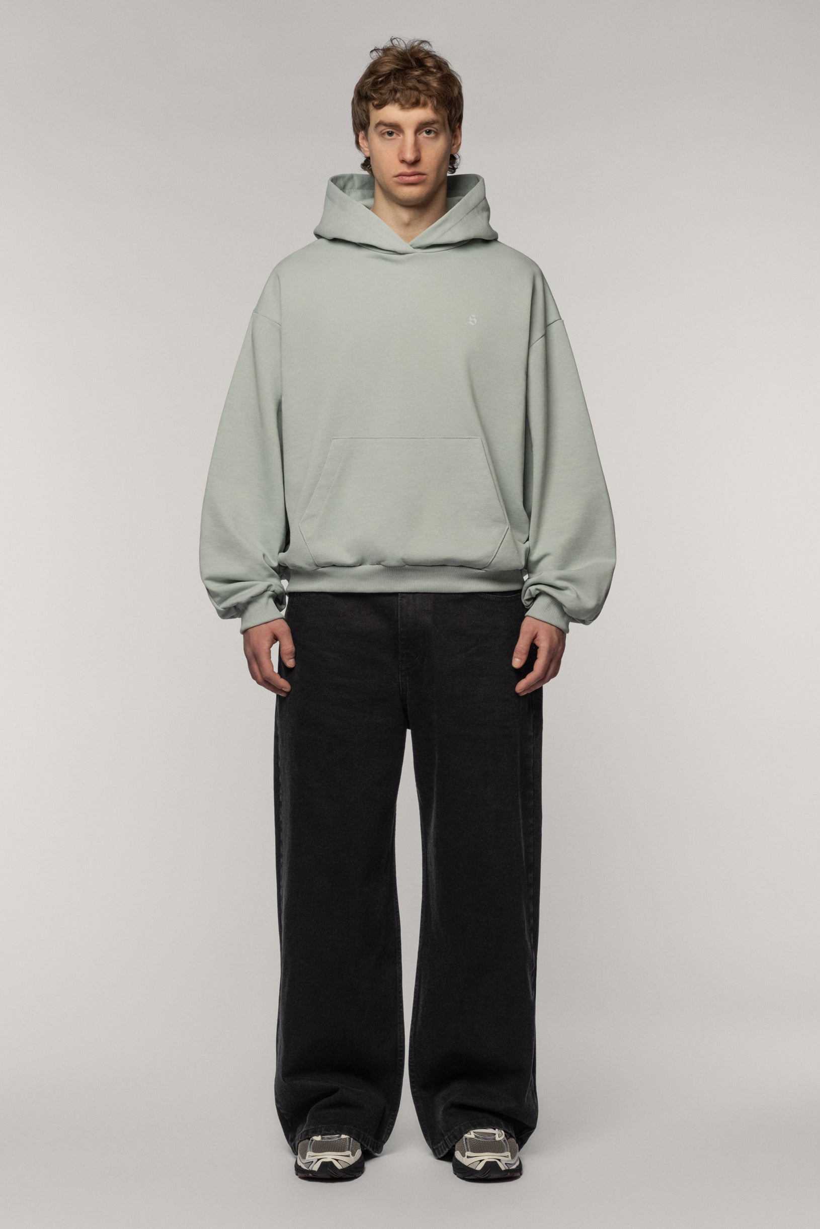 Ментоловий худі Arrow