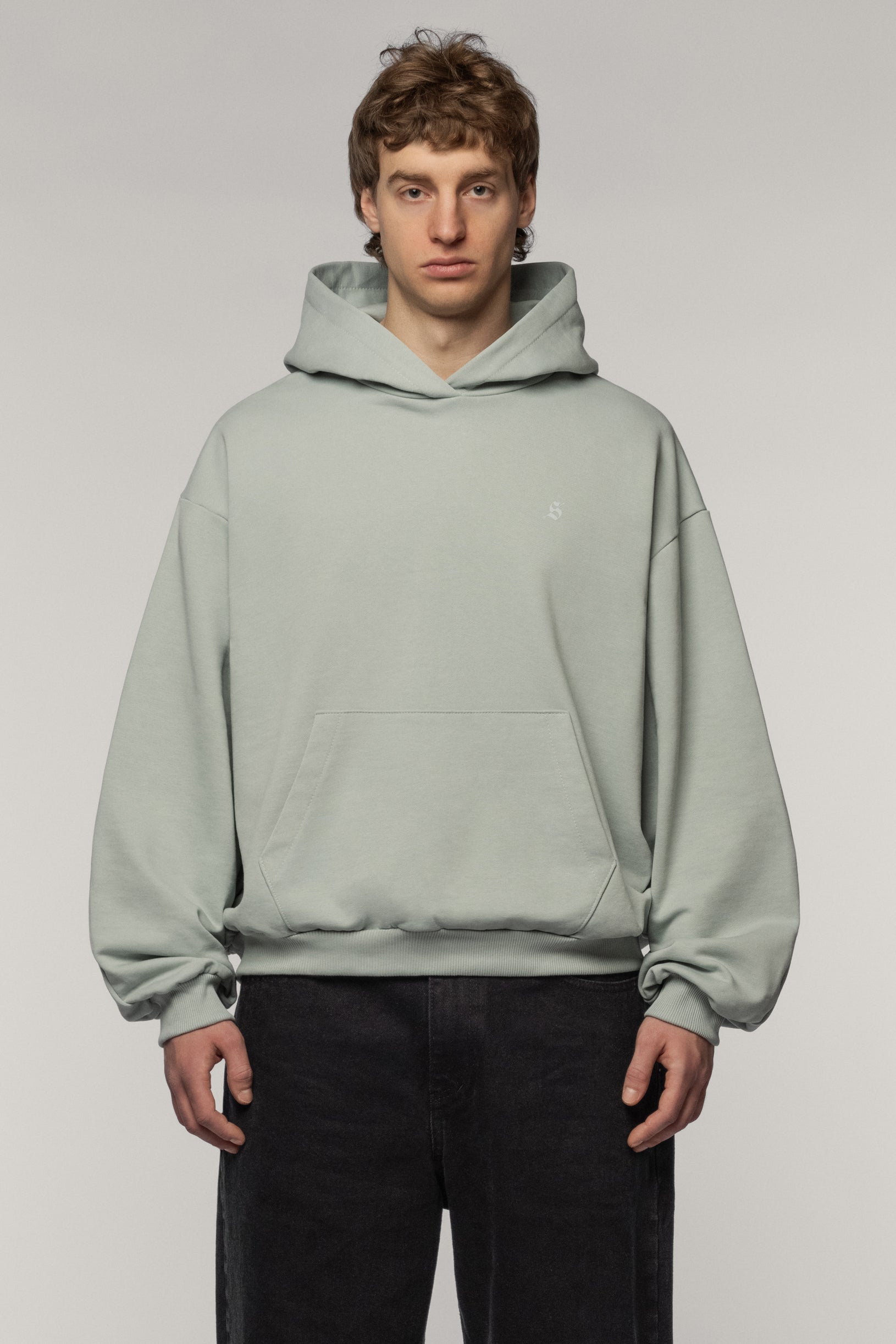 Ментоловий худі Arrow