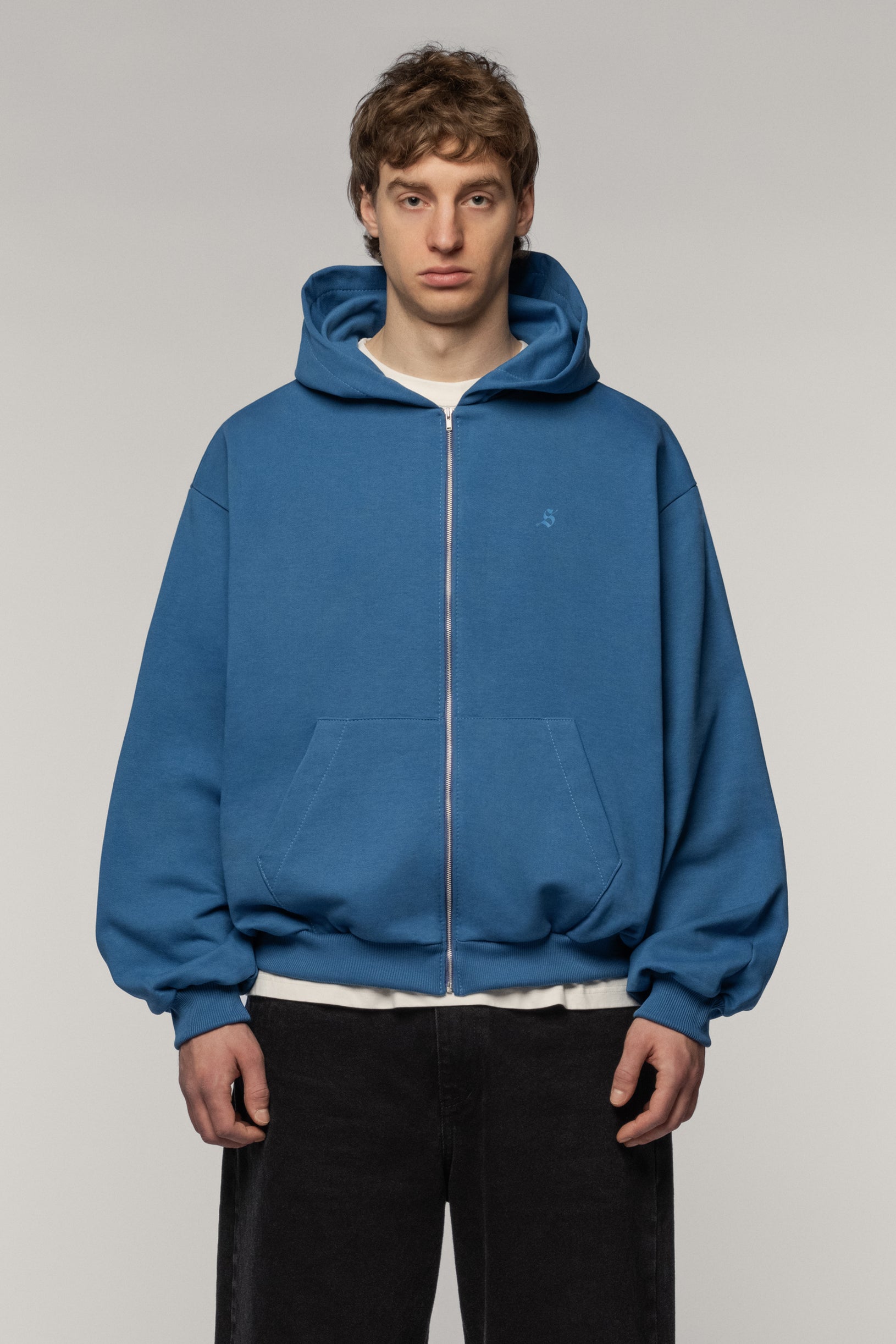 Синій худі Arrow з блискавкою