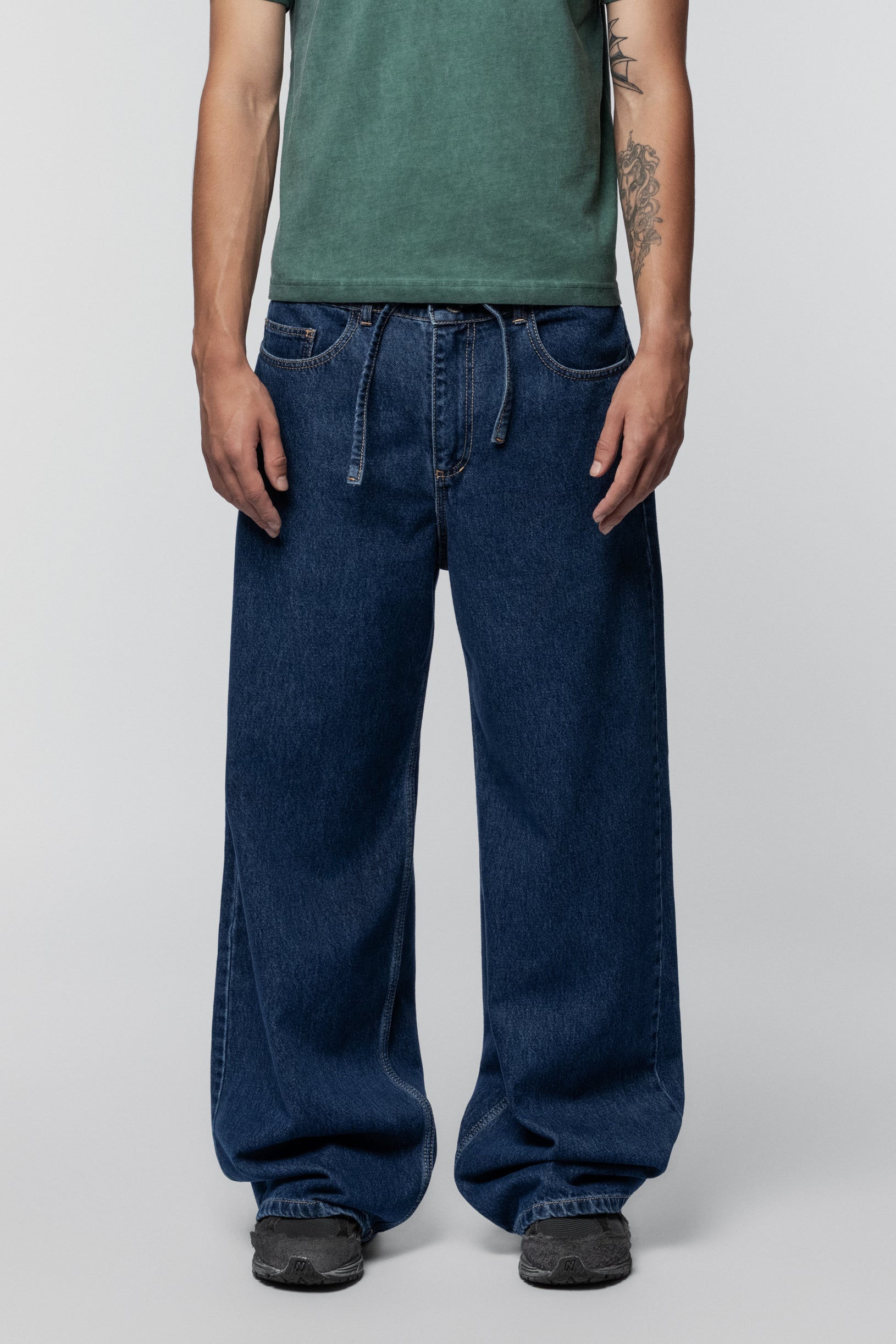 Сині Джинси Вільного Крою