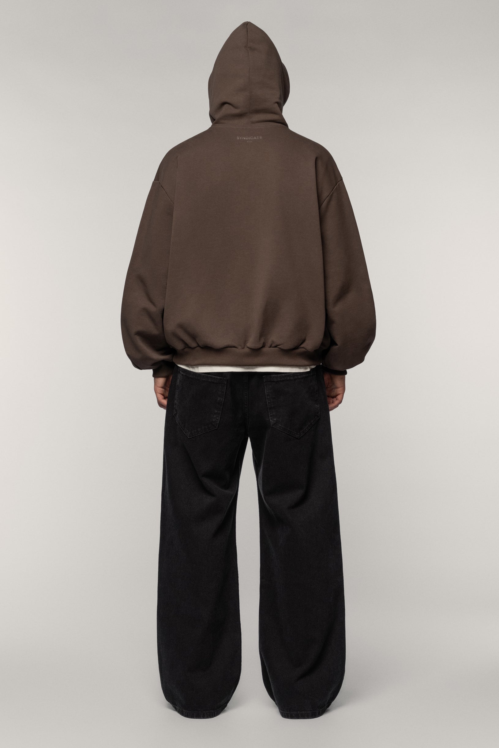 Коричневий худі Arrow з блискавкою