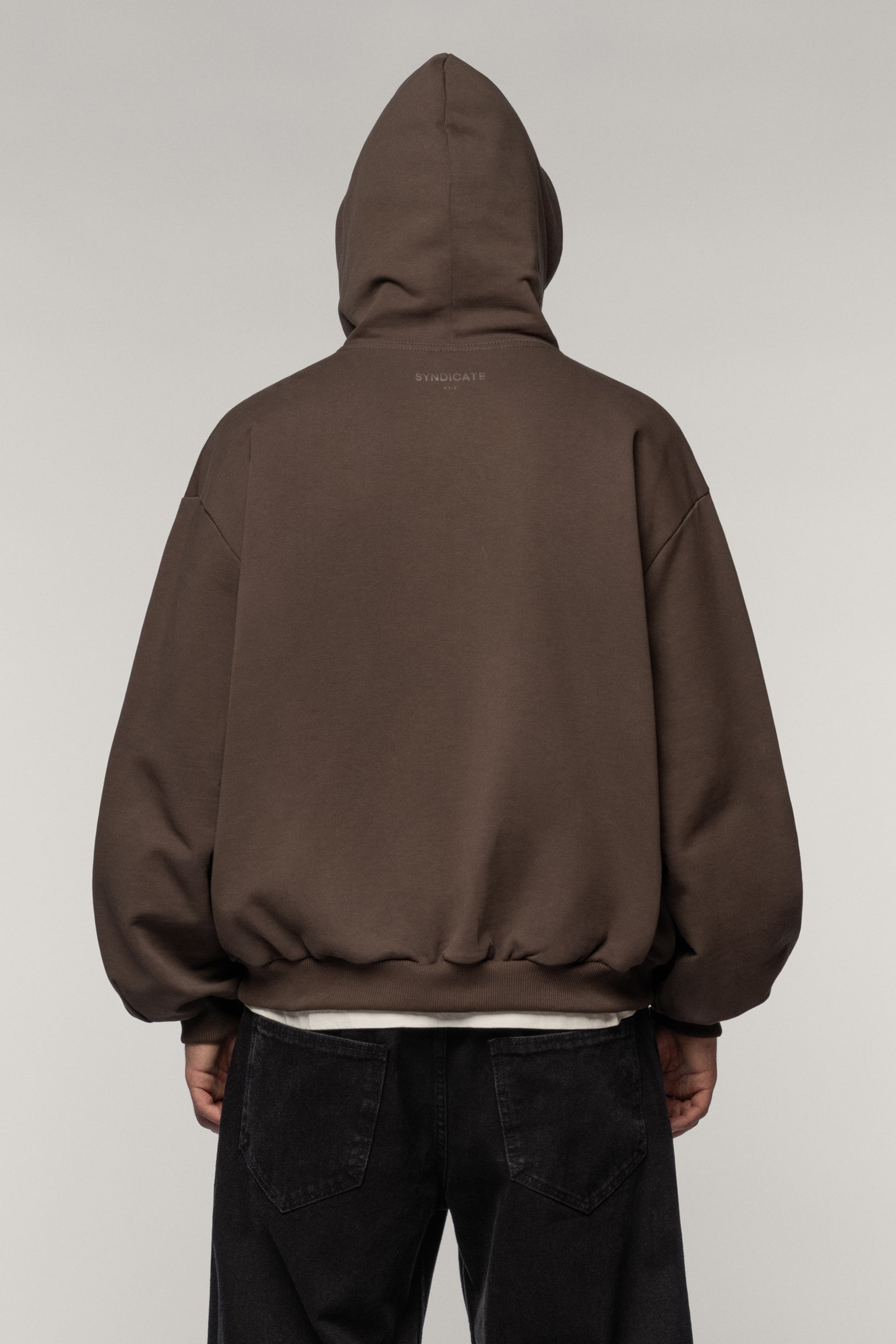 Коричневий худі Arrow з блискавкою