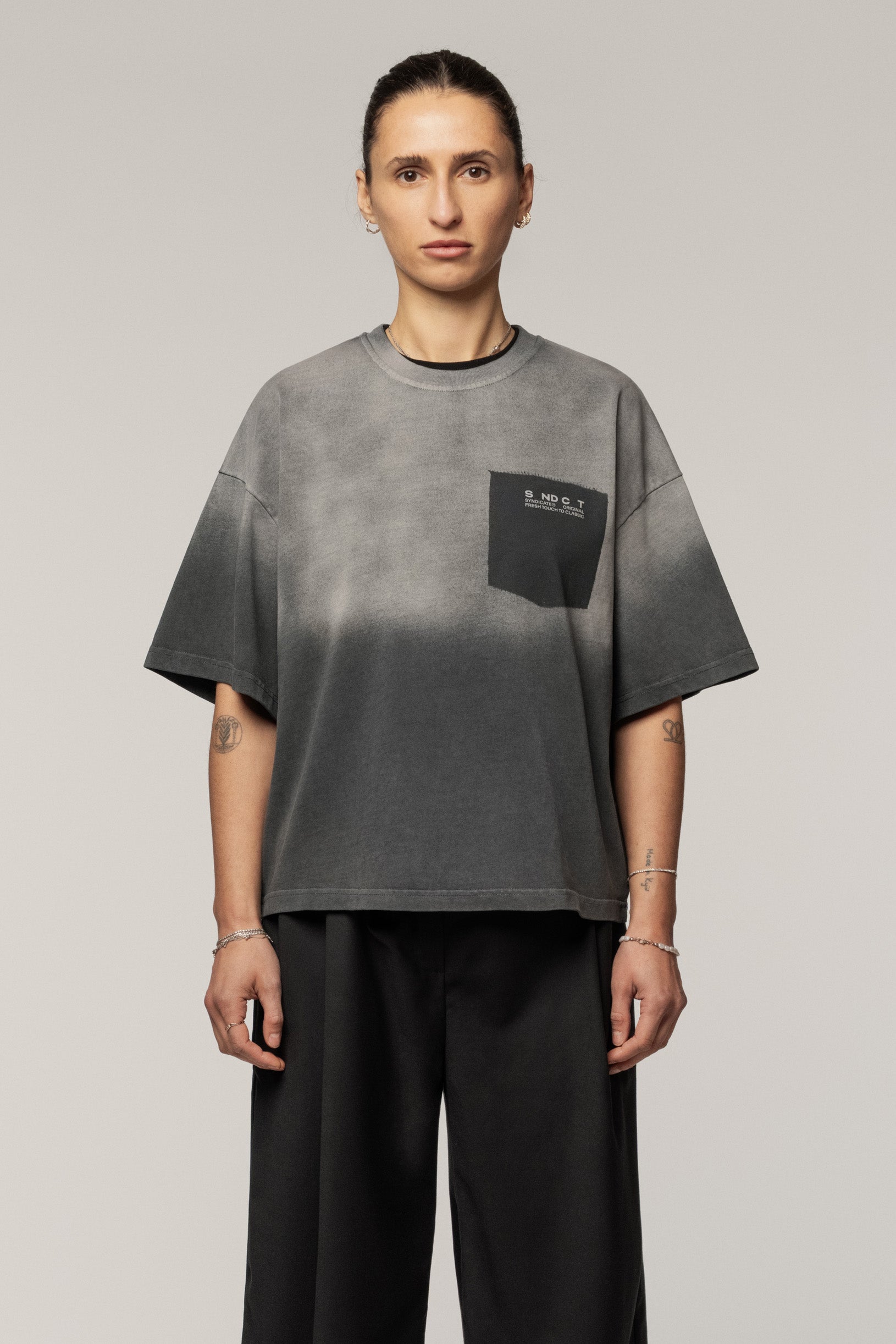 Ghost Pocket Cropped Oversize T-shirt Grey