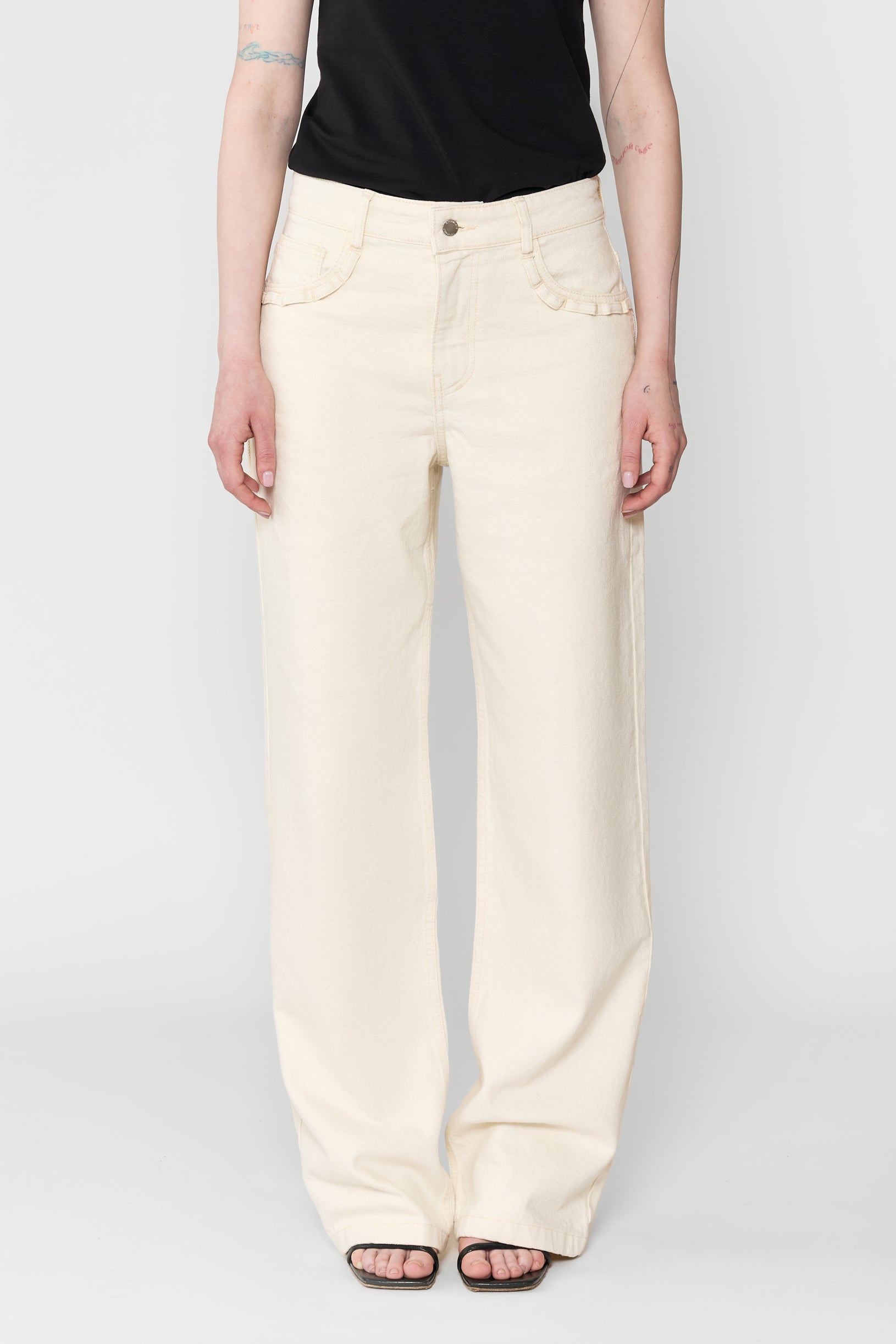 Woman Straight Fit Jeans Ivory