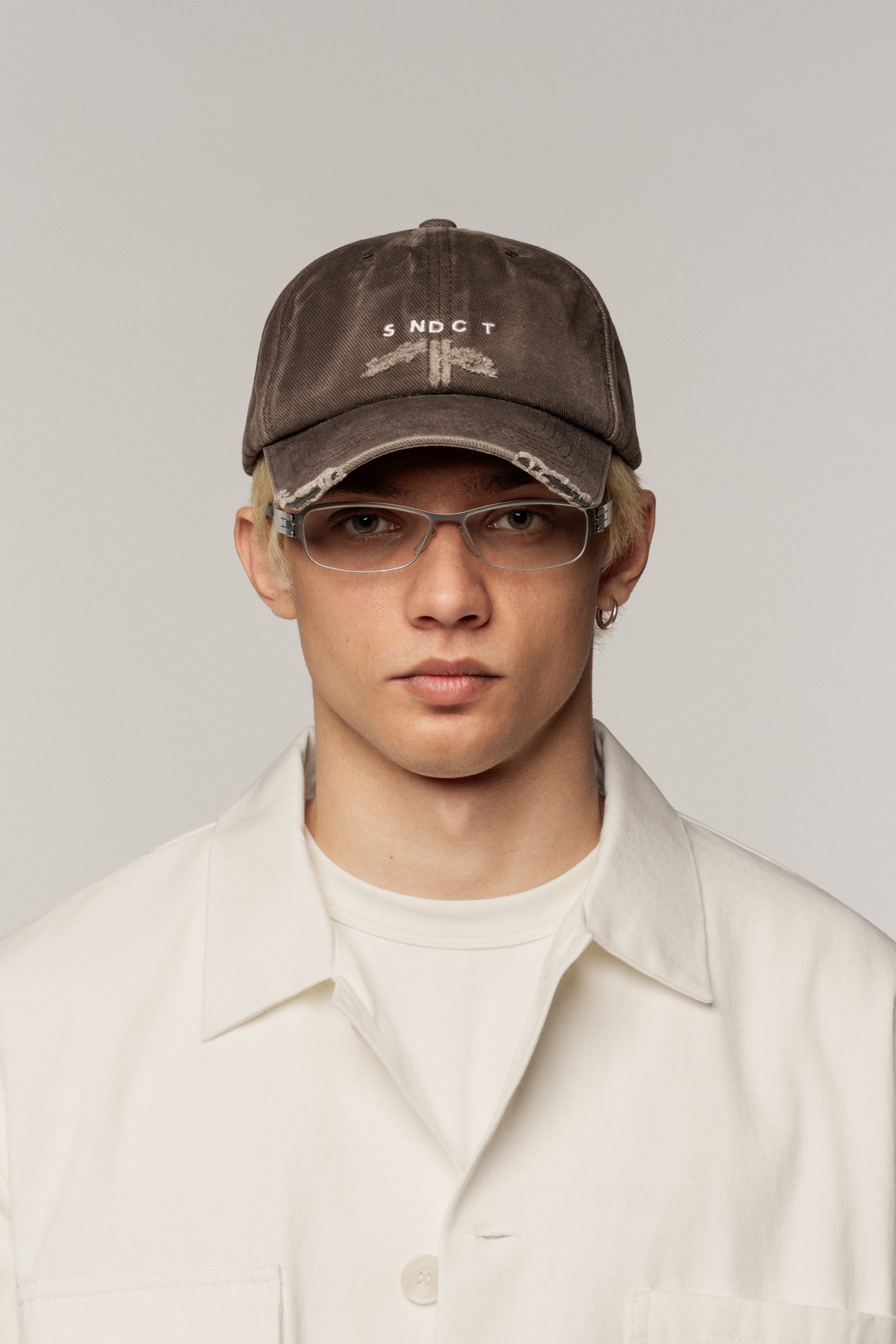 Distressed Baseball Cap Brown