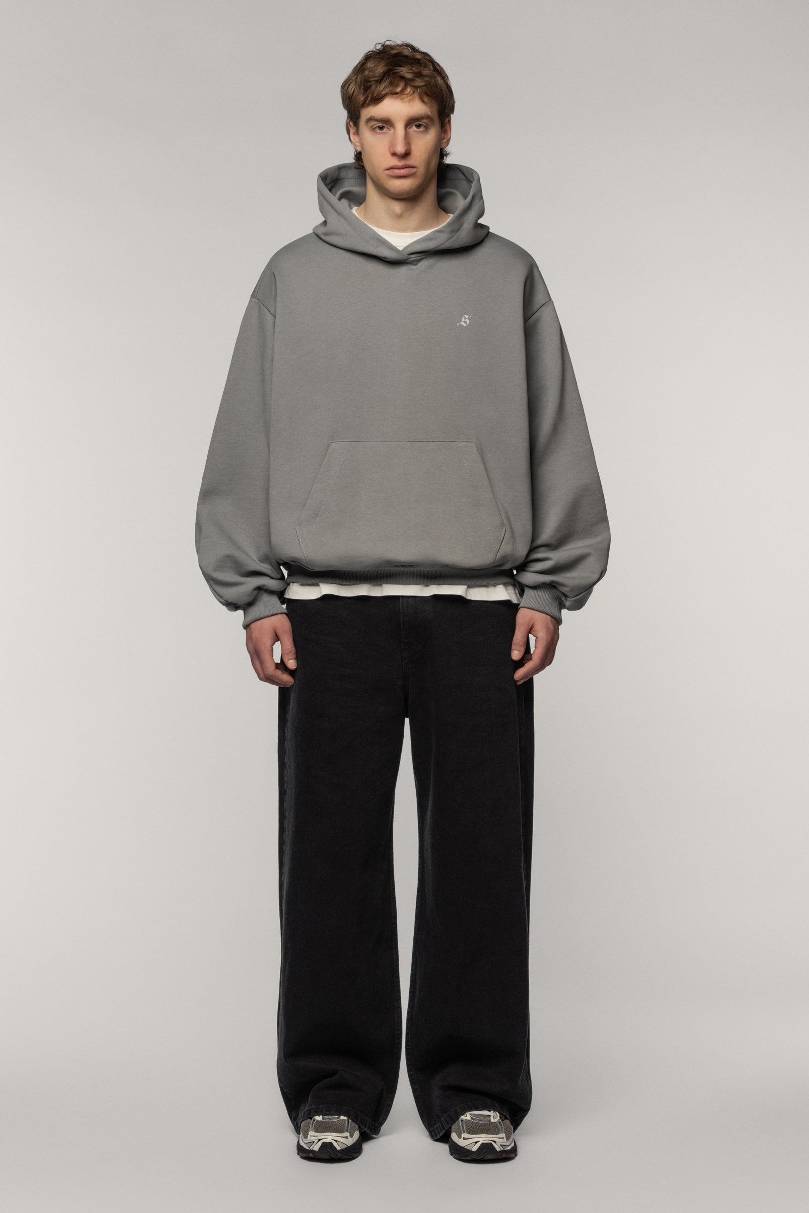Сірий худі Arrow