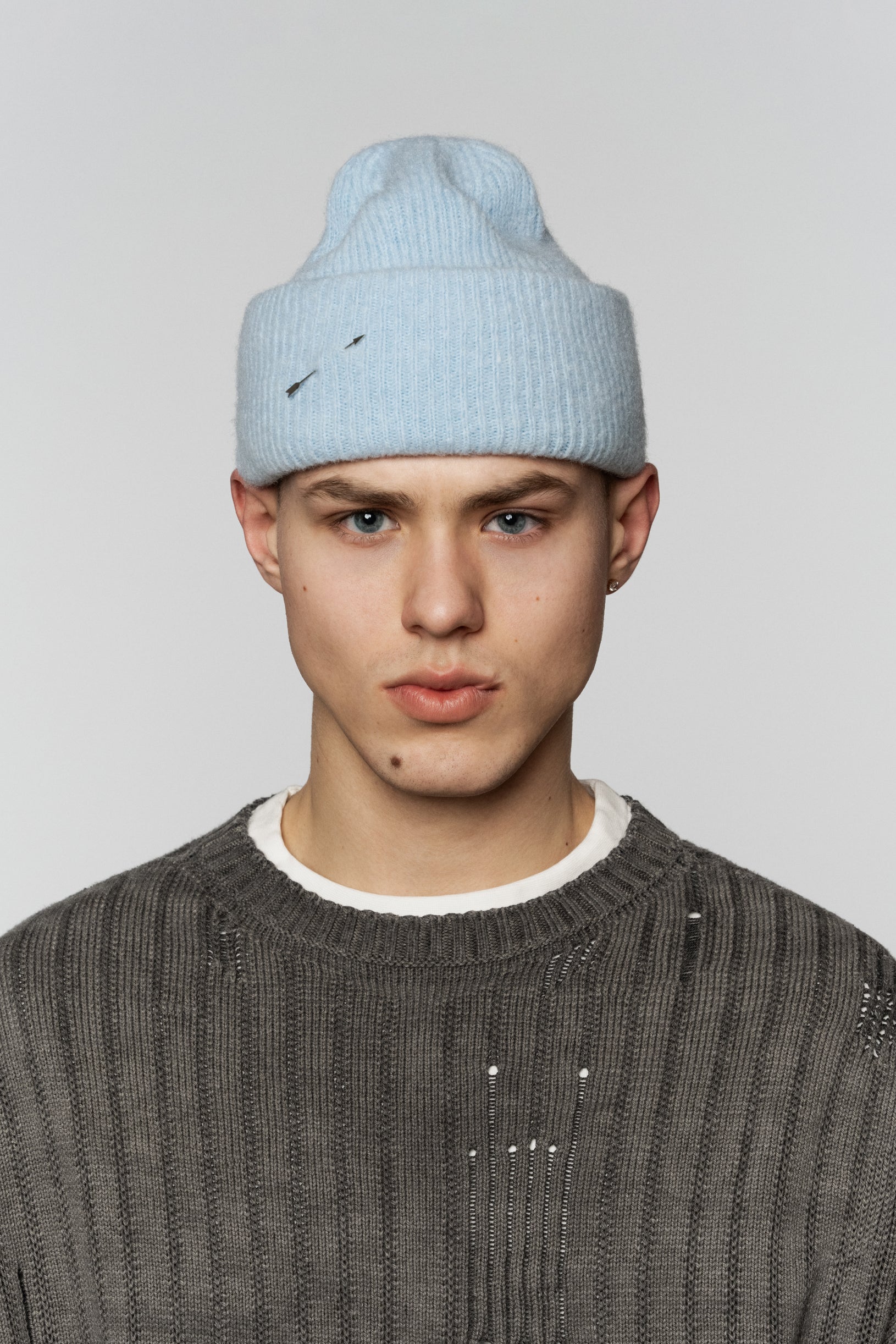 Light blue beanie made of mohair and merino wool