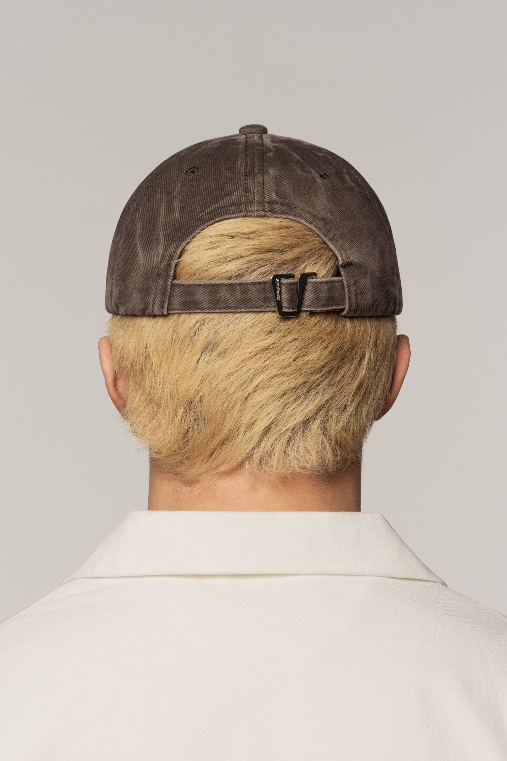 Distressed Baseball Cap Brown