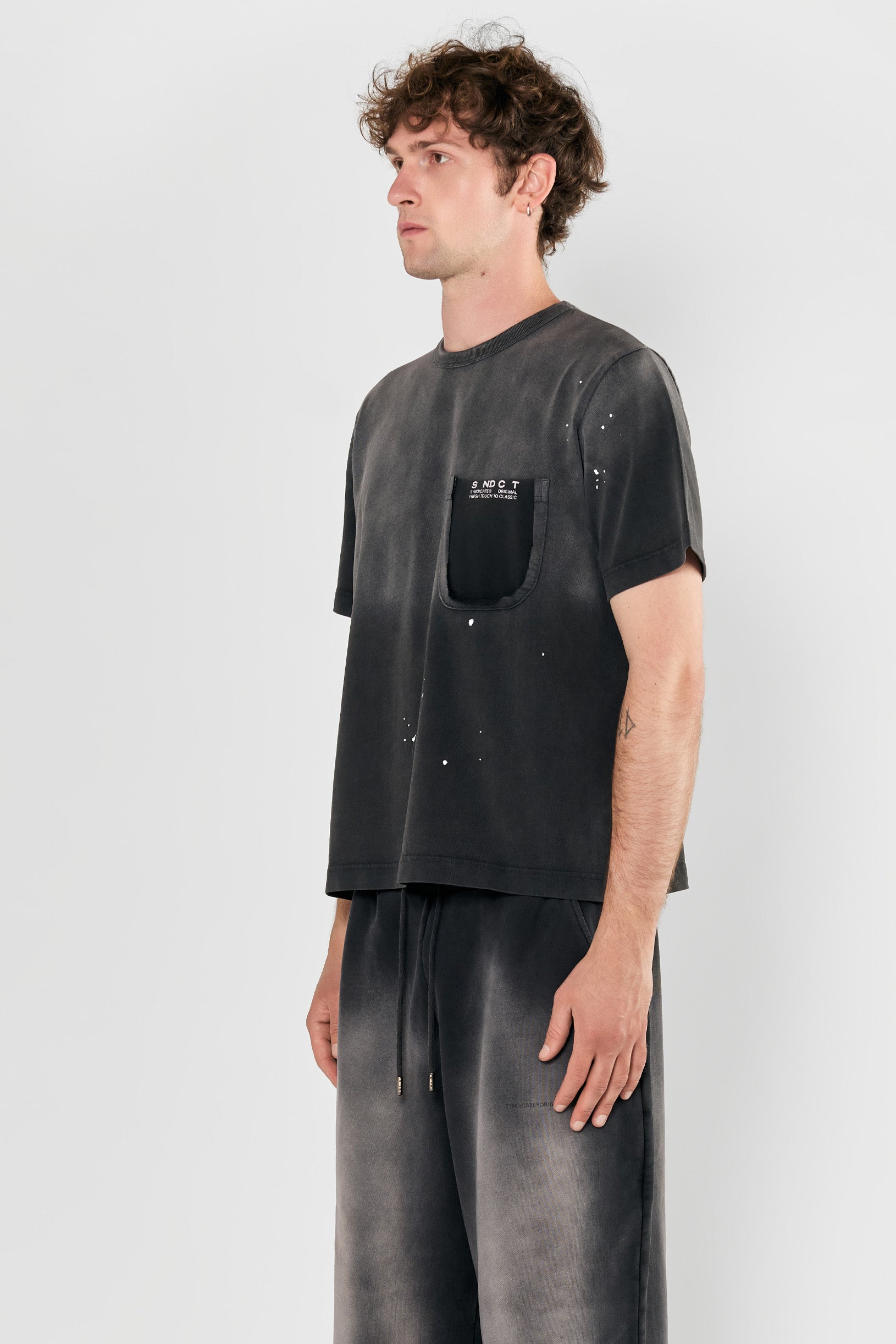 Dot Regular T-shirt Grey