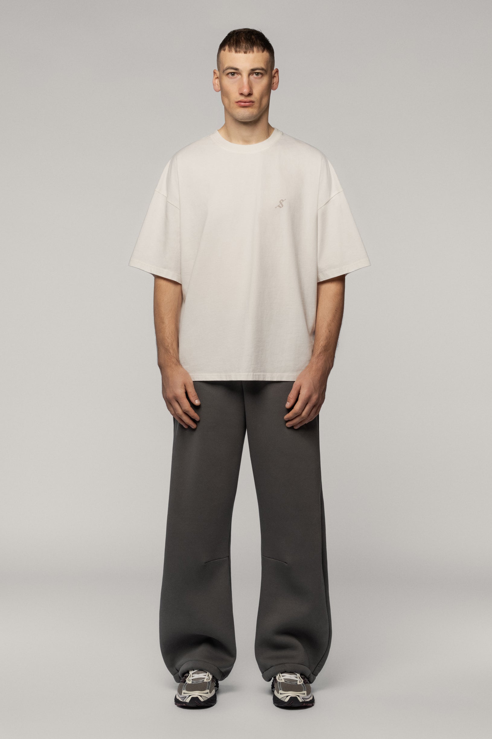 Arrow Logo Sweatpants Grey