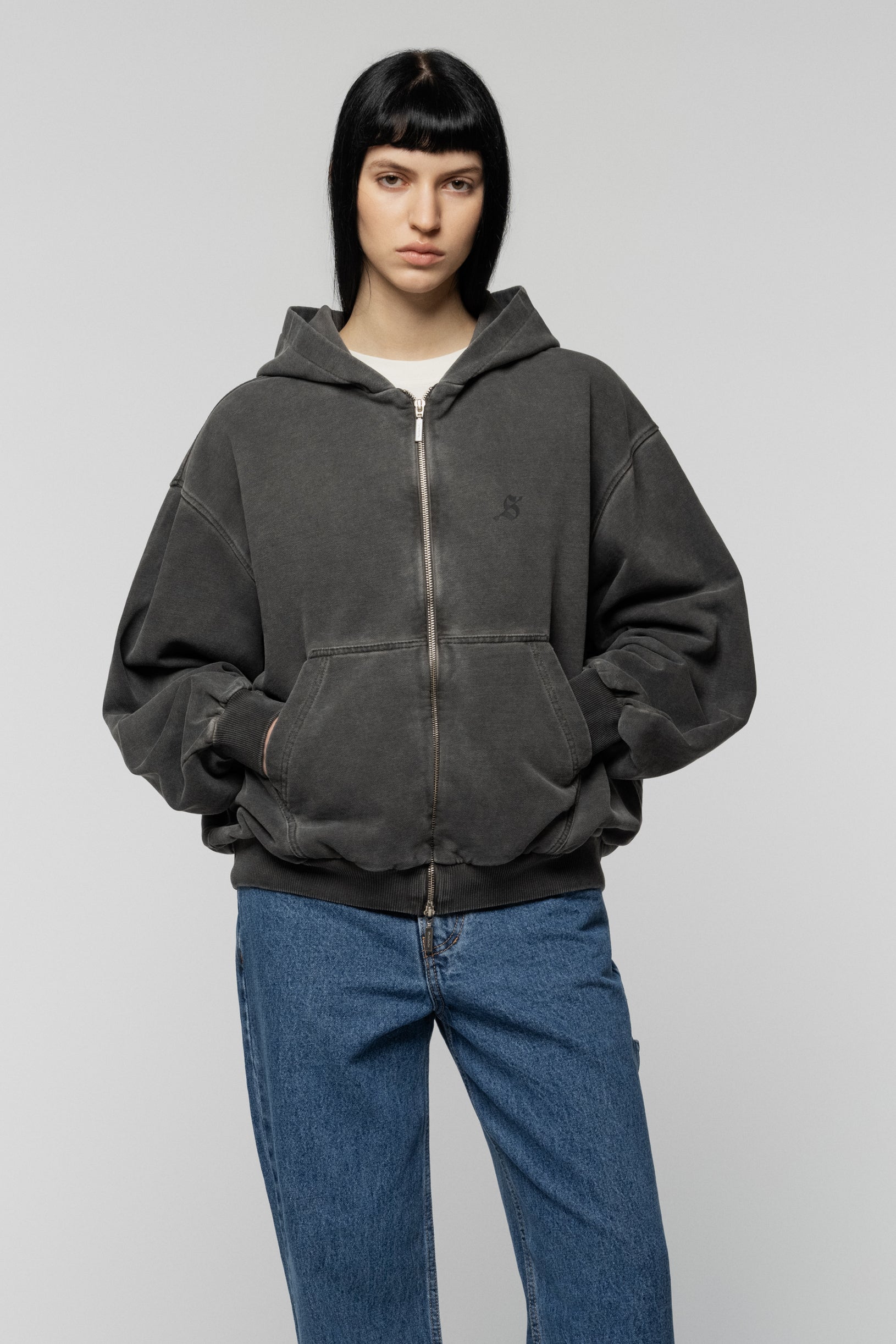 Фарбований Сірій Худі на Блискавці