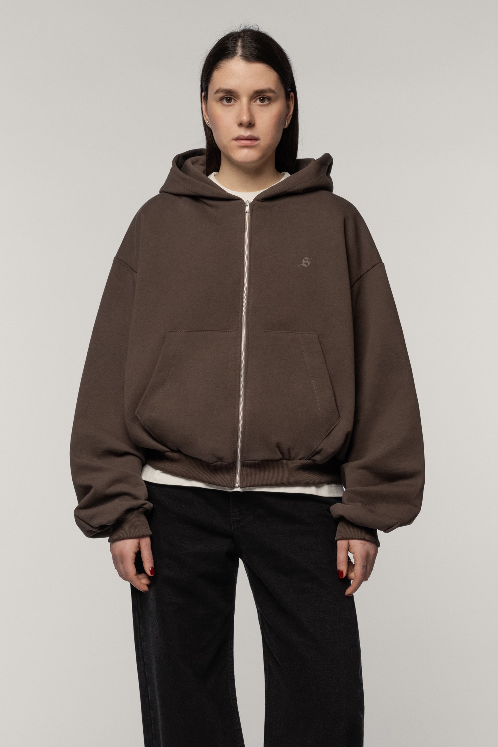 Коричневий худі Arrow з блискавкою